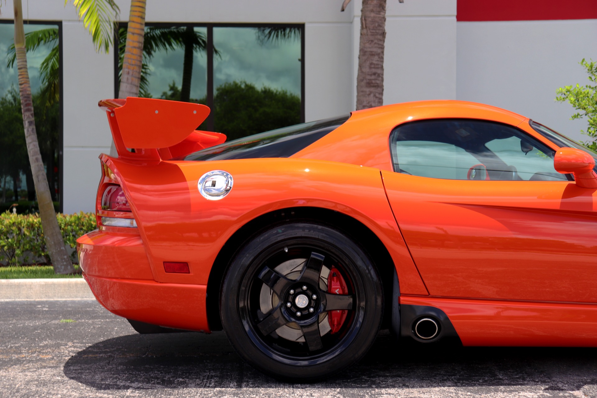 Used-2009-Dodge-Viper-ACR
