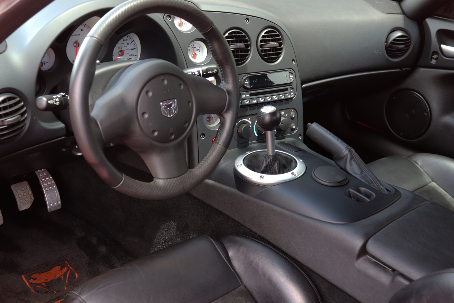Used-2009-Dodge-Viper-ACR