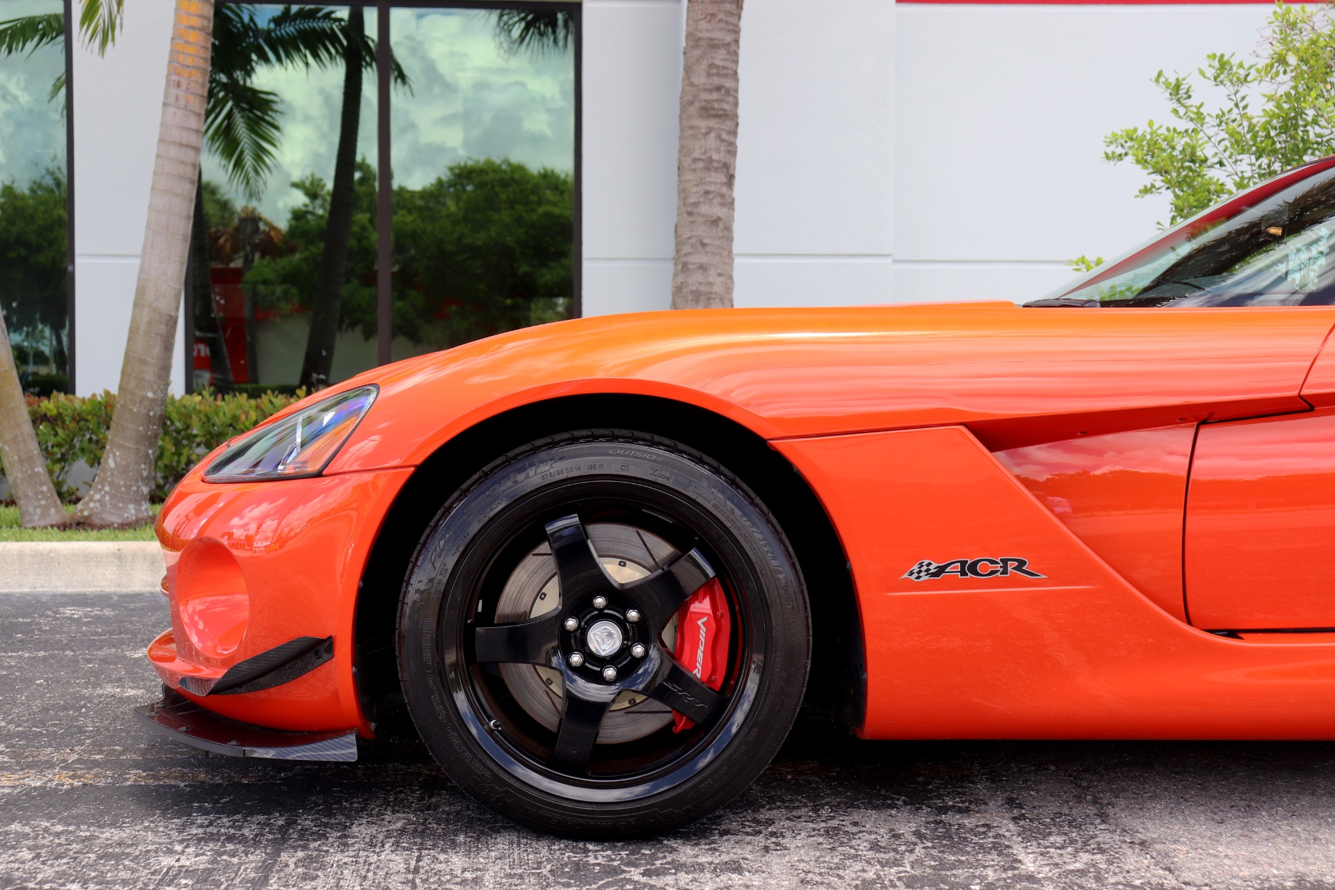 Used-2009-Dodge-Viper-ACR