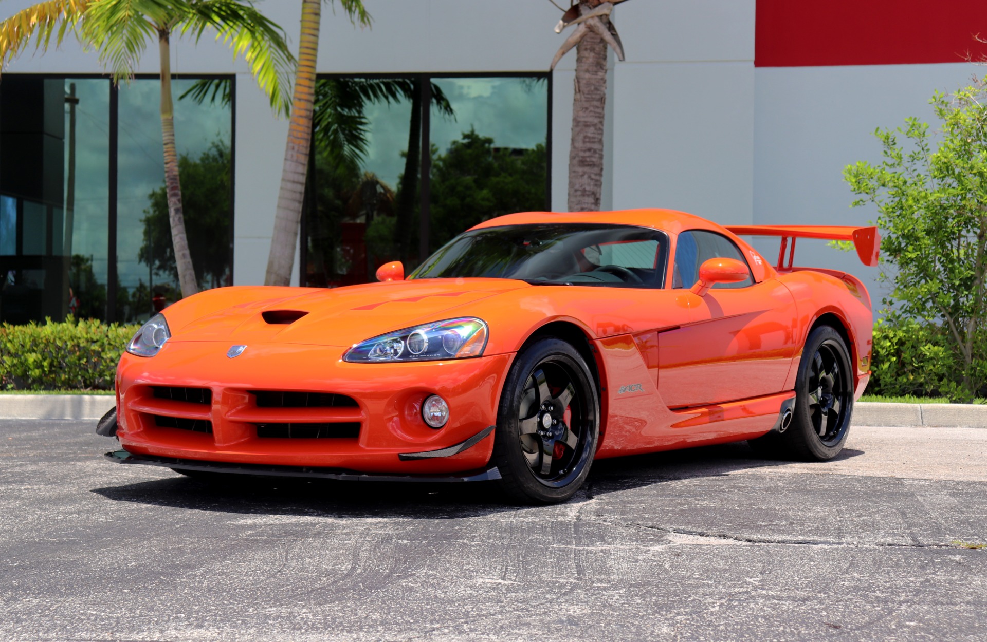 Used-2009-Dodge-Viper-ACR