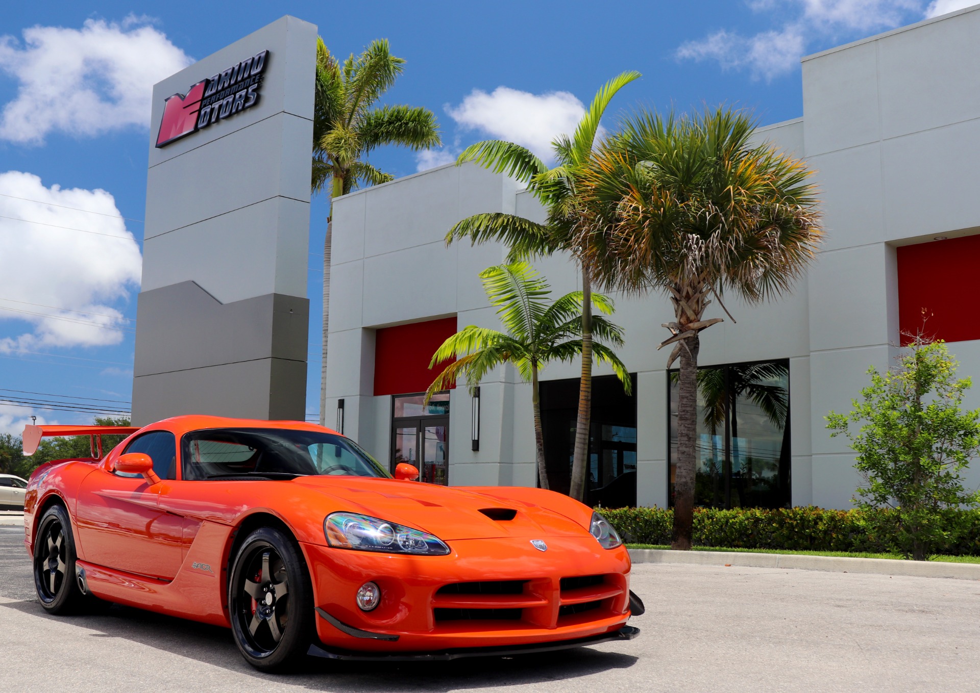 Used-2009-Dodge-Viper-ACR