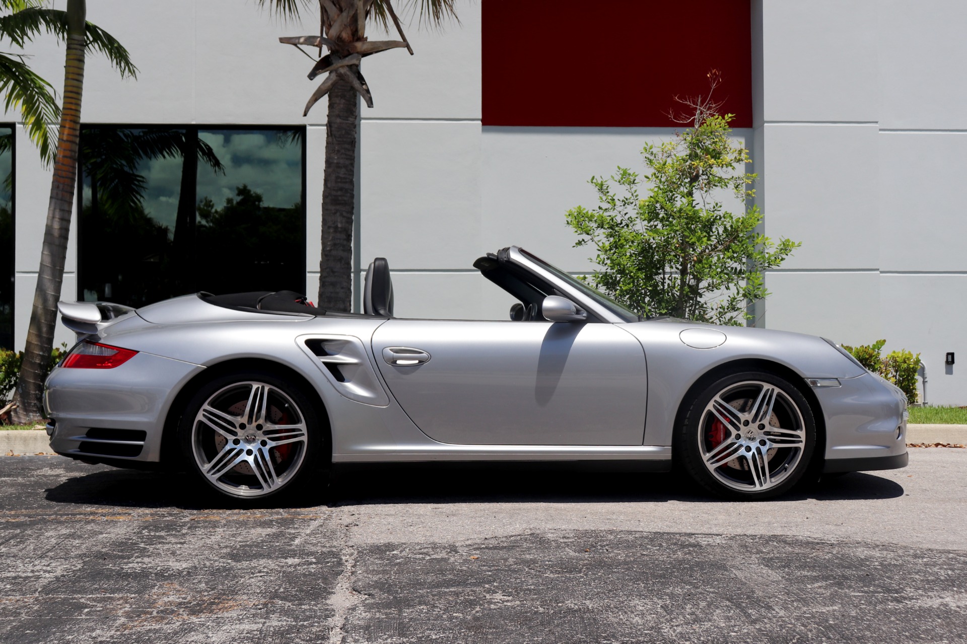 Used-2008-Porsche-911-Turbo