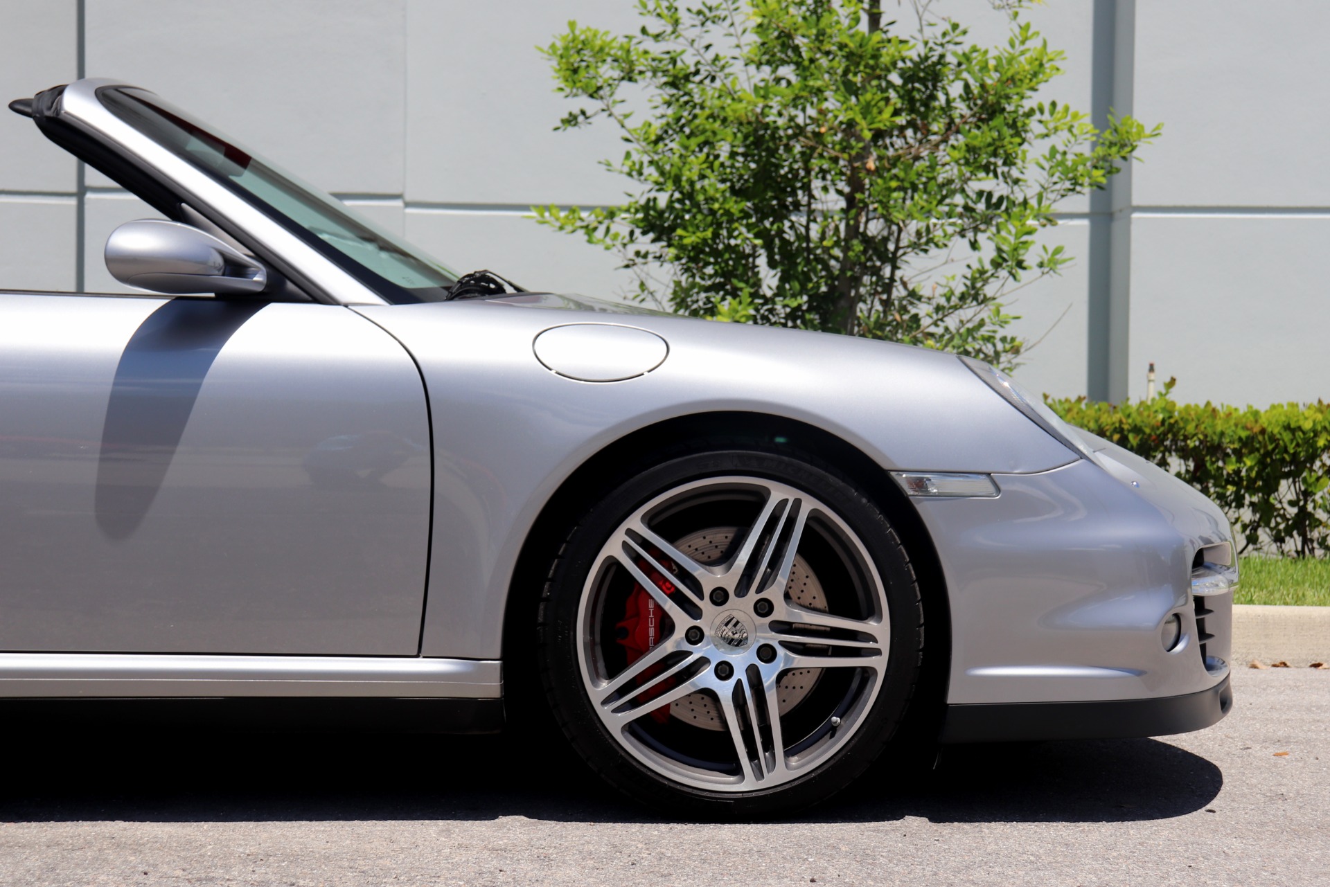 Used-2008-Porsche-911-Turbo