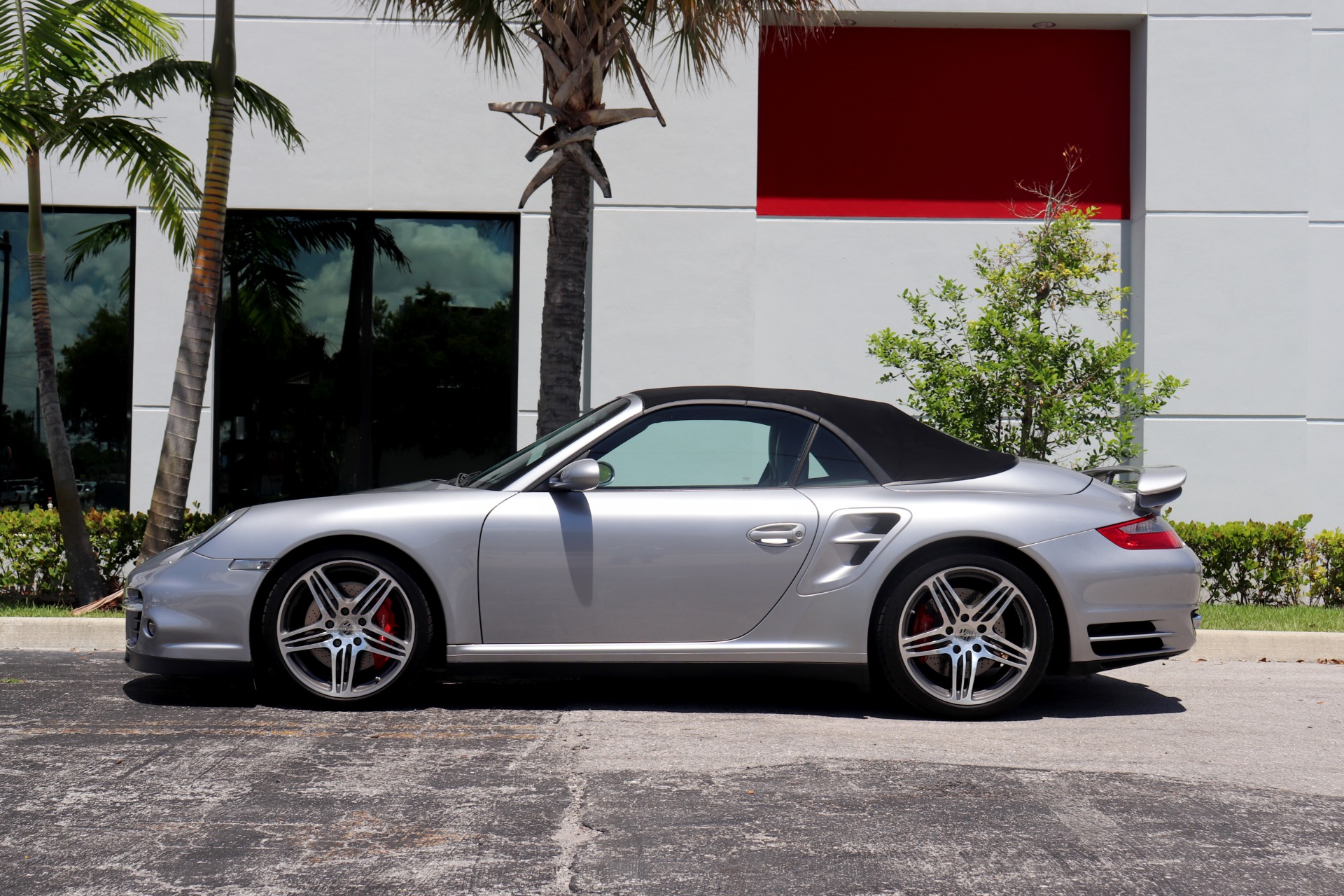 Used-2008-Porsche-911-Turbo