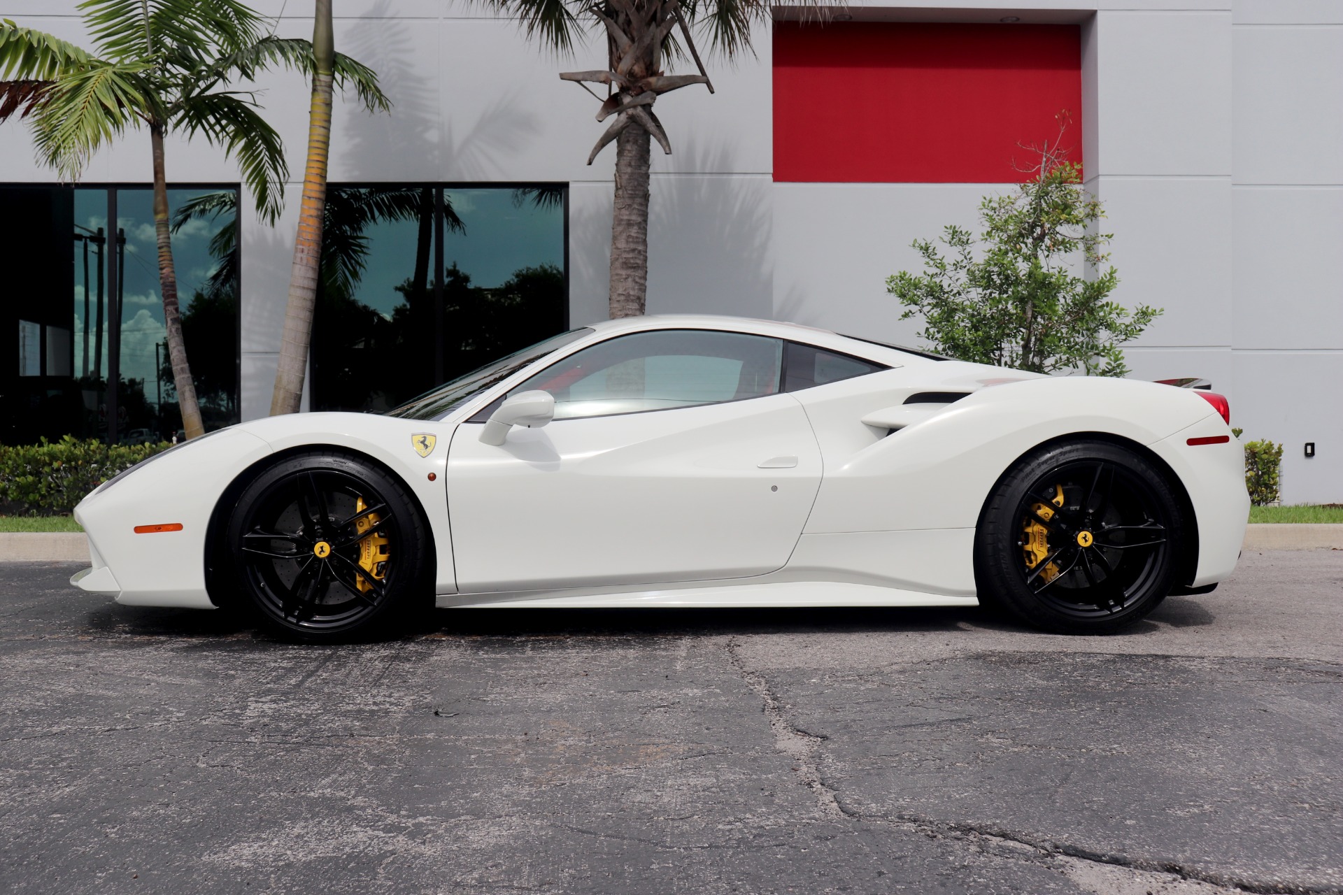 Used-2016-Ferrari-488-GTB