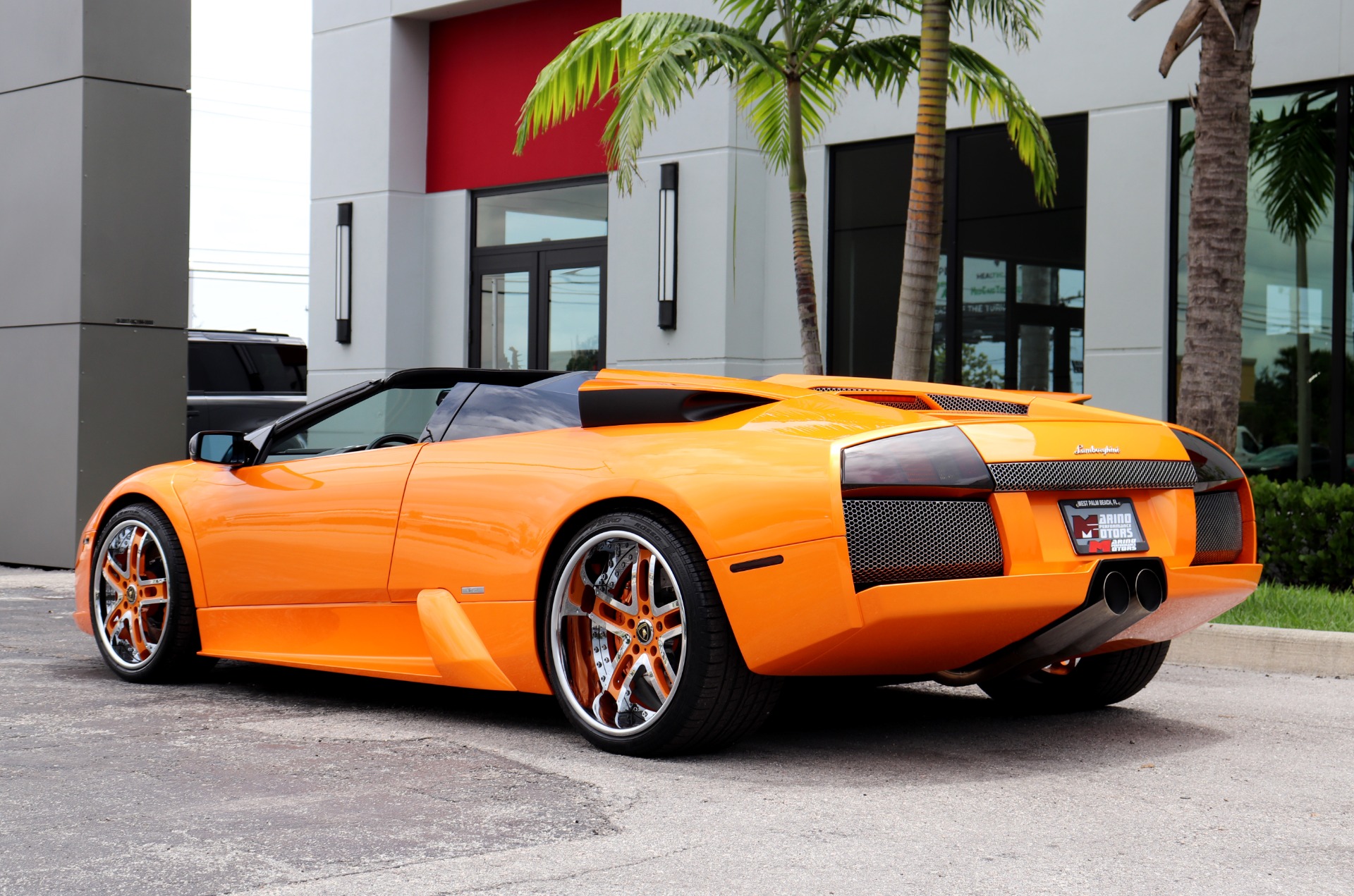 Used-2006-Lamborghini-Murcielago-Roadster