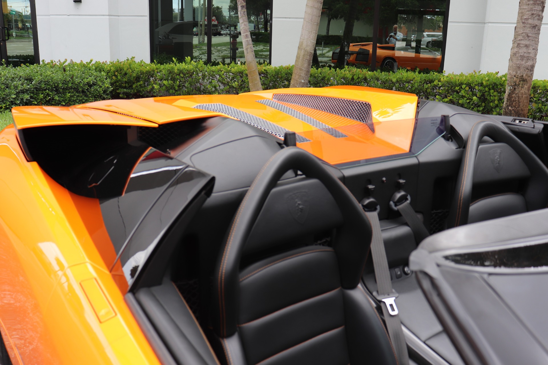 Used-2006-Lamborghini-Murcielago-Roadster