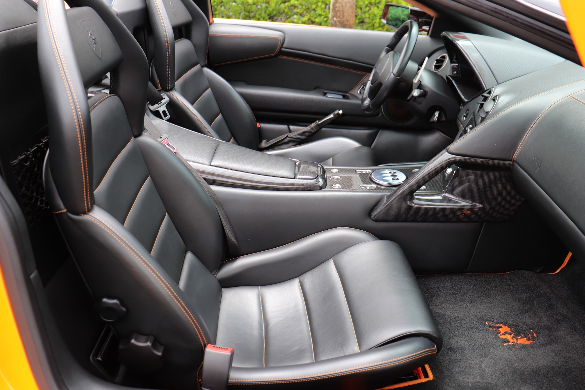 Used-2006-Lamborghini-Murcielago-Roadster