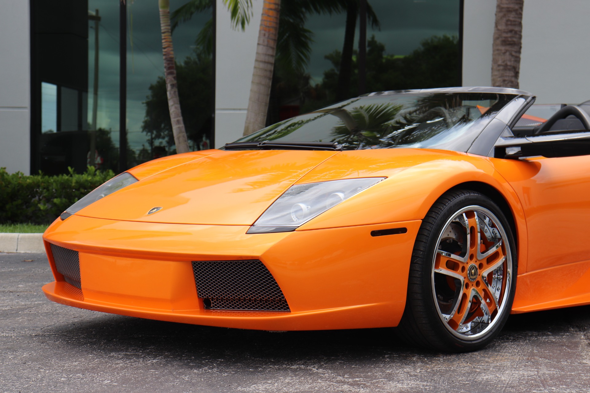 Used-2006-Lamborghini-Murcielago-Roadster
