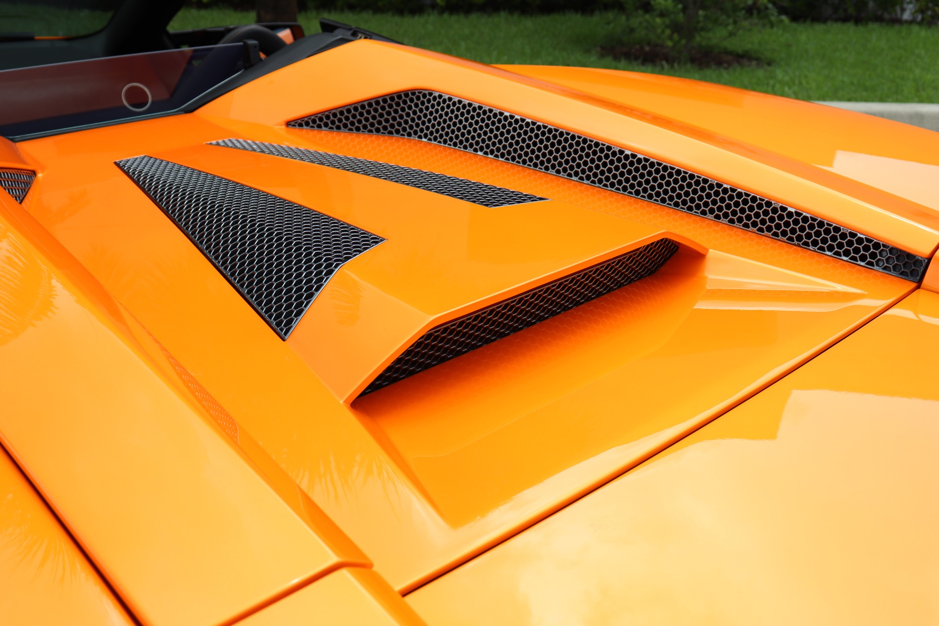 Used-2006-Lamborghini-Murcielago-Roadster
