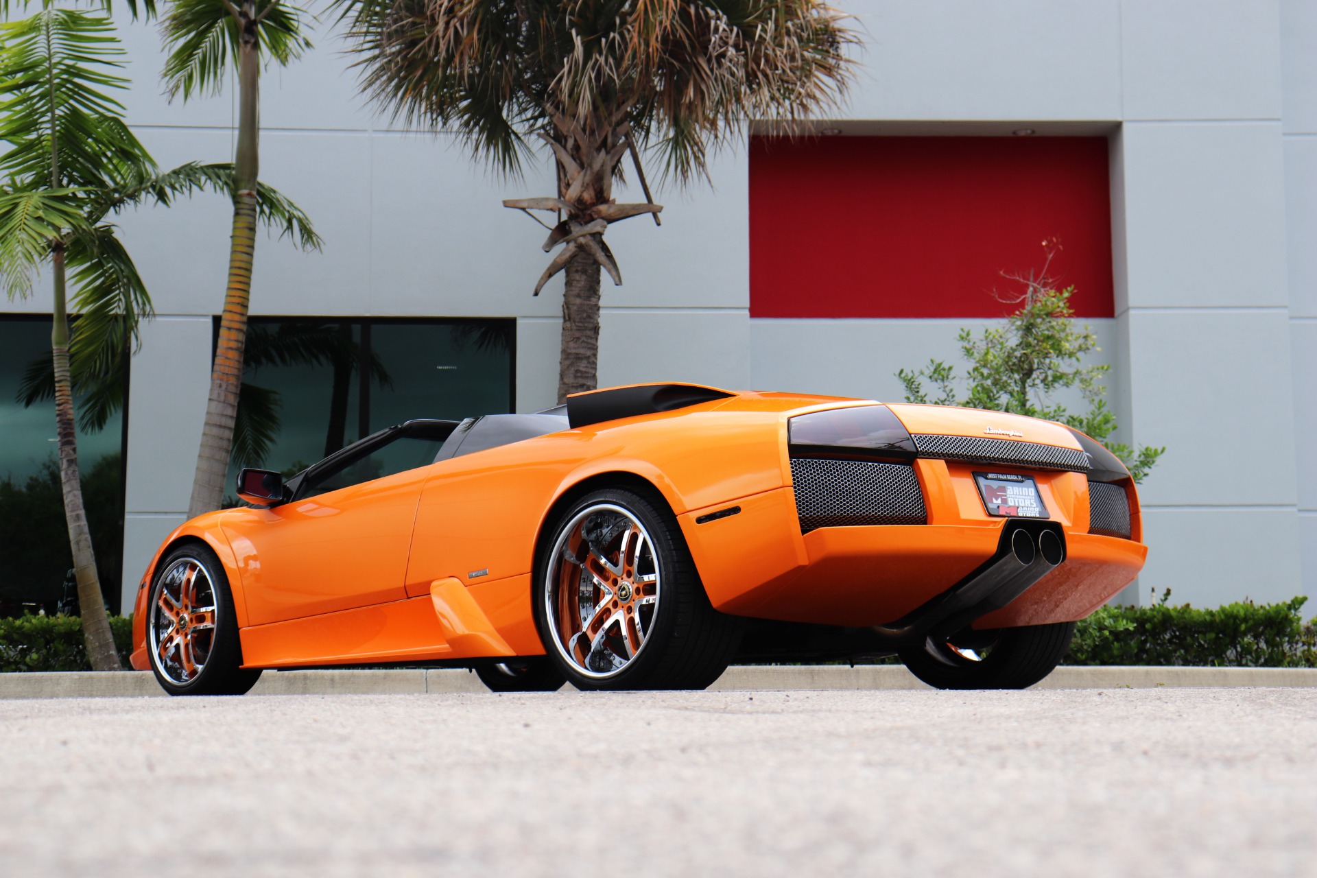 Used-2006-Lamborghini-Murcielago-Roadster