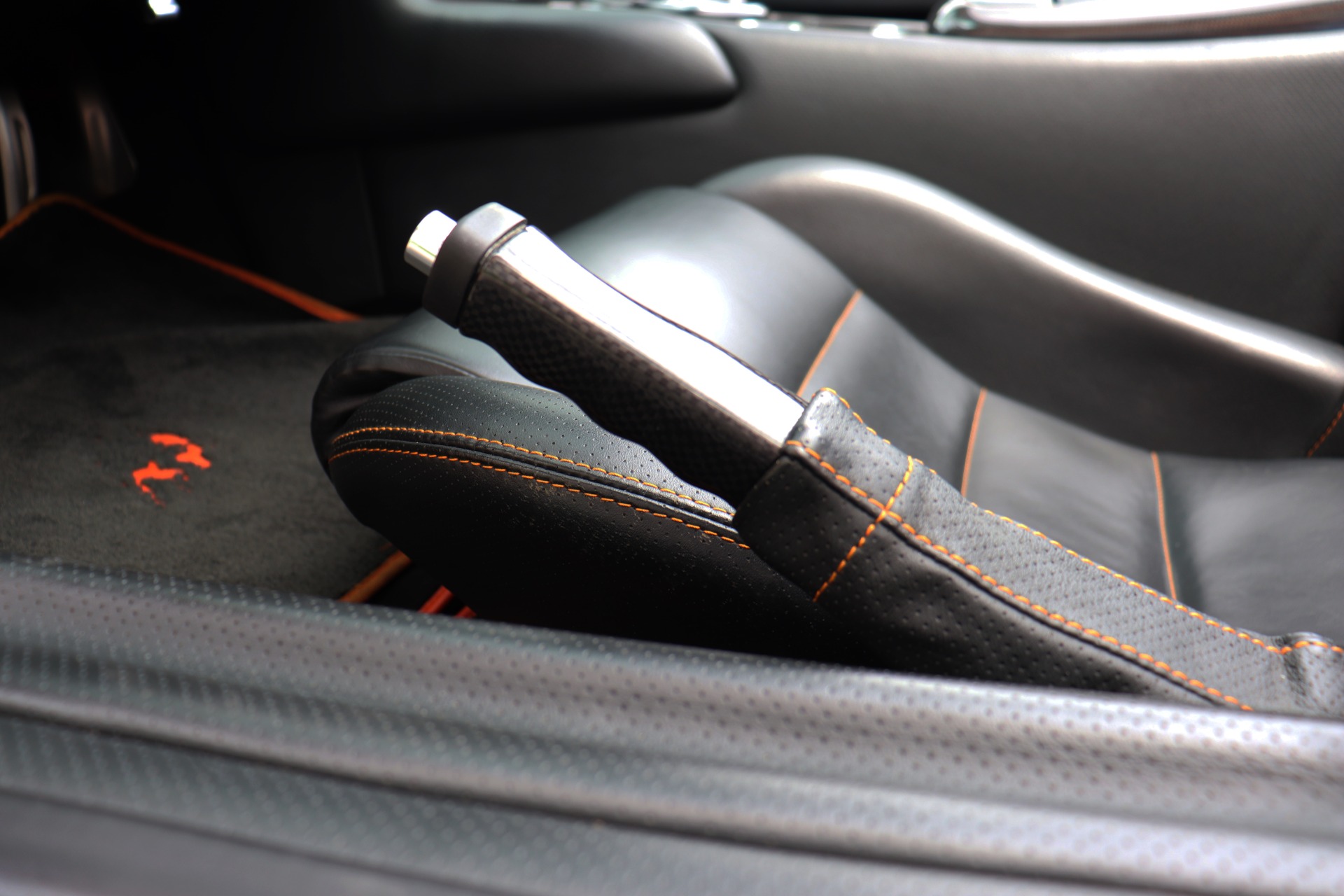 Used-2006-Lamborghini-Murcielago-Roadster