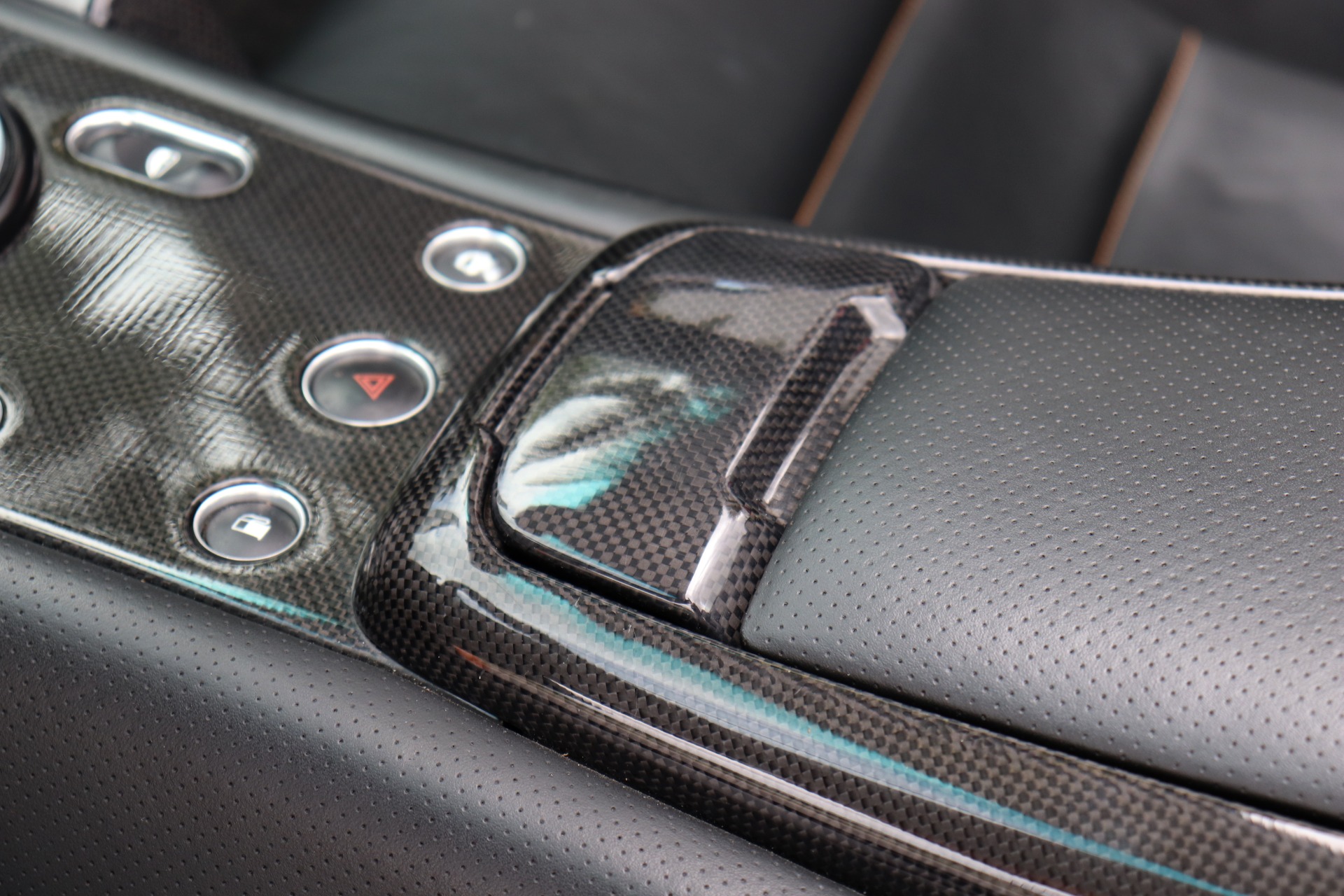 Used-2006-Lamborghini-Murcielago-Roadster