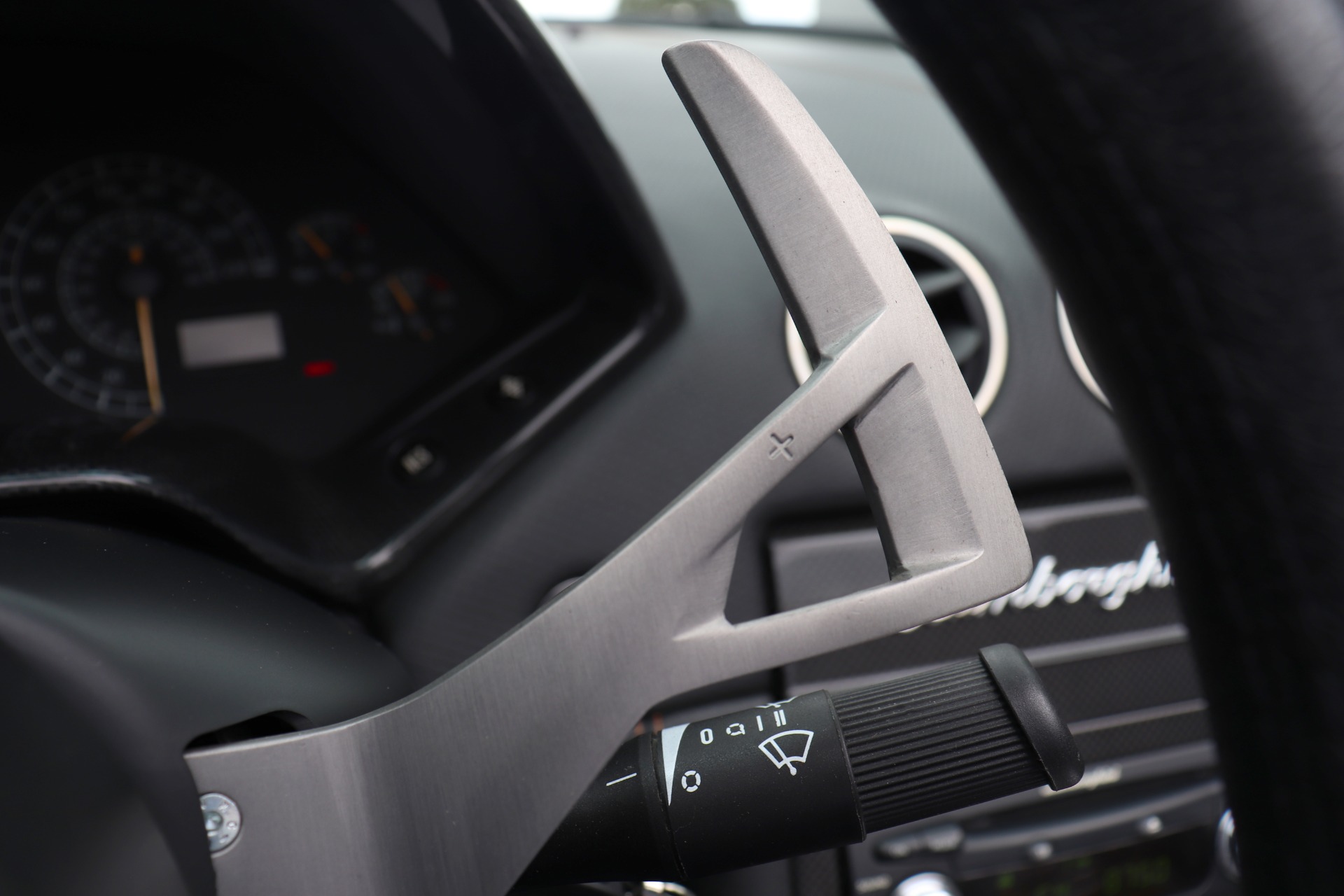 Used-2006-Lamborghini-Murcielago-Roadster