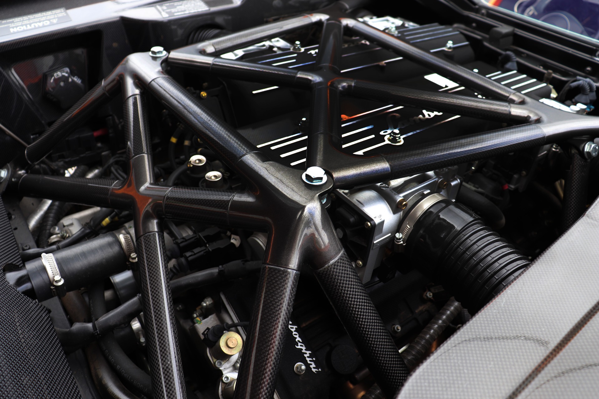 Used-2006-Lamborghini-Murcielago-Roadster