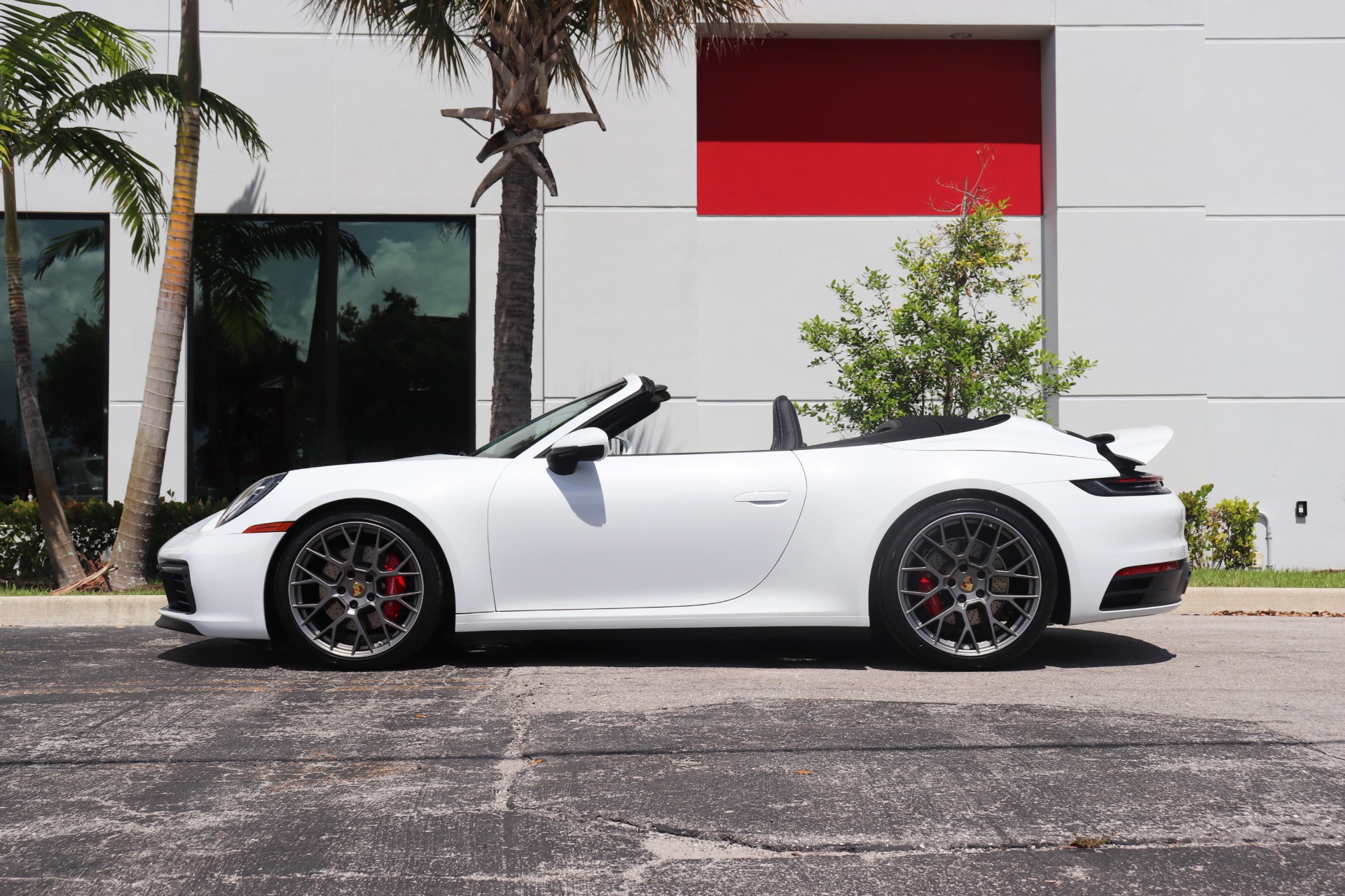 Used-2020-Porsche-911-Carrera-S