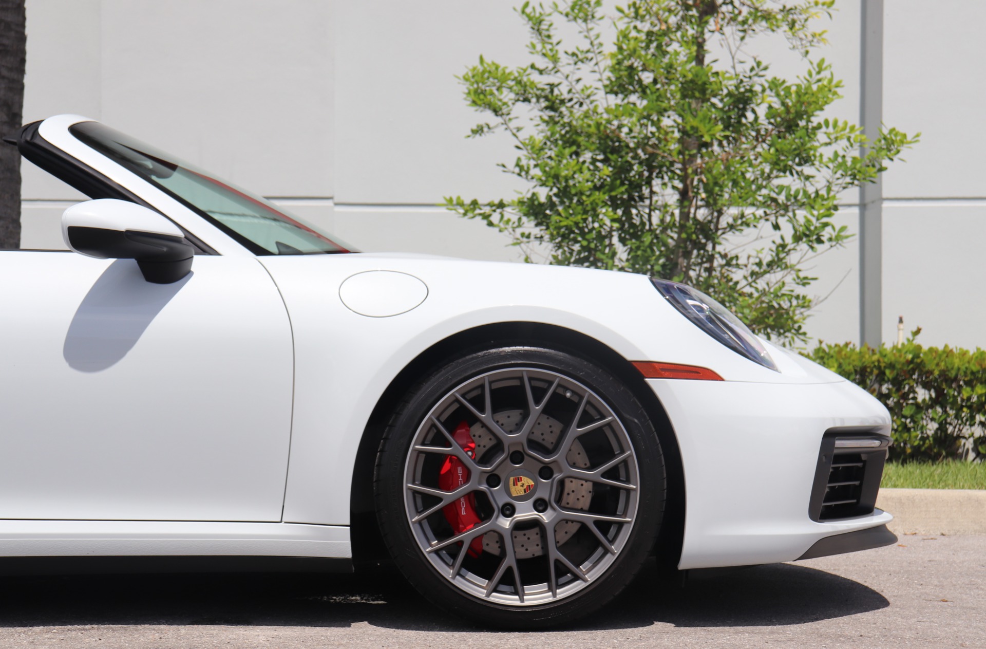 Used-2020-Porsche-911-Carrera-S
