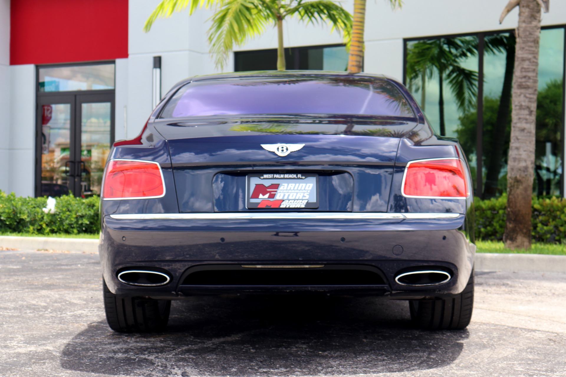 Used-2014-Bentley-Flying-Spur