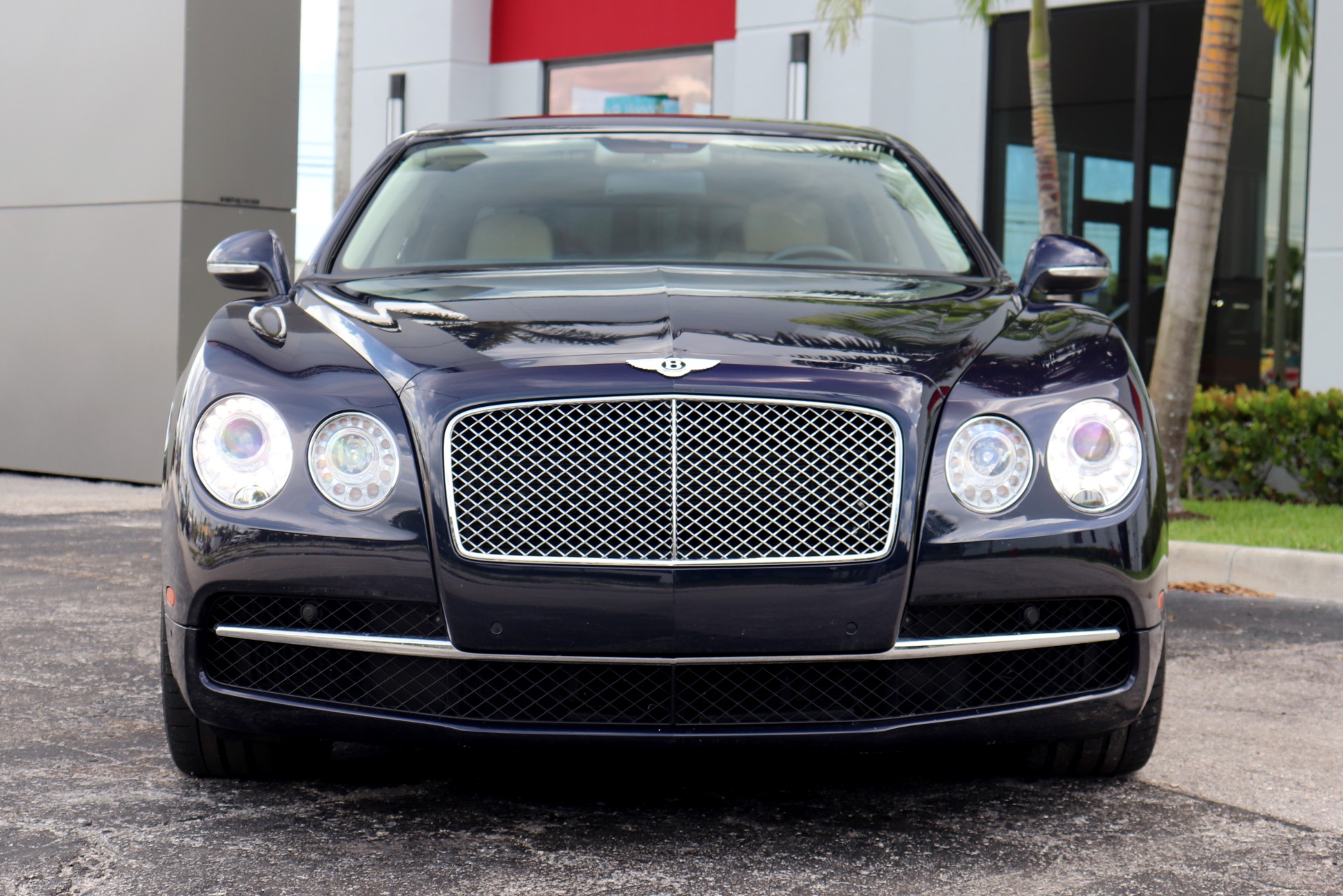 Used-2014-Bentley-Flying-Spur