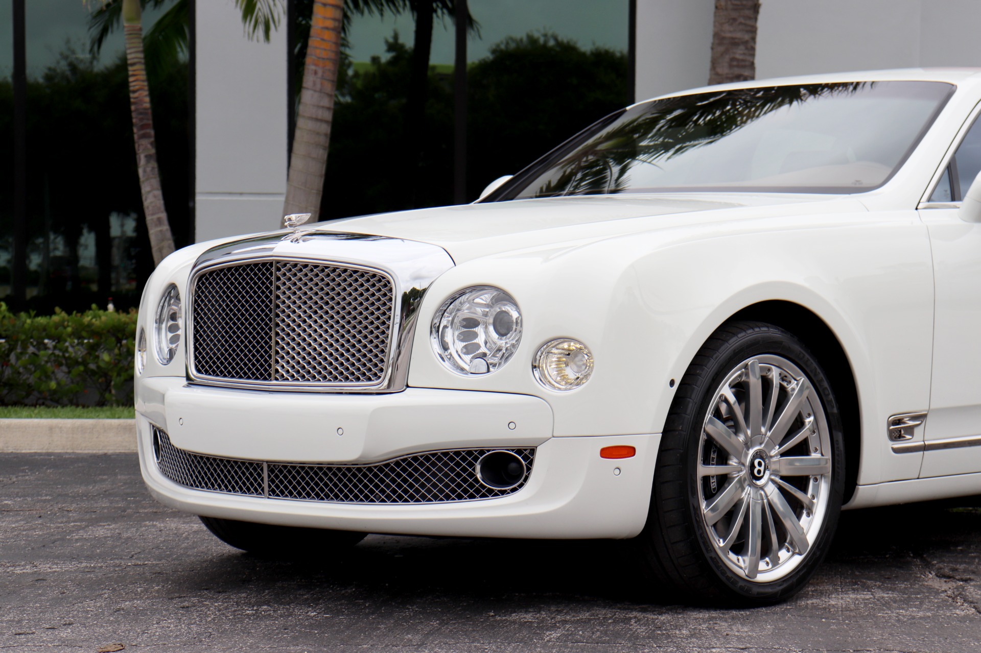 Used-2016-Bentley-Mulsanne