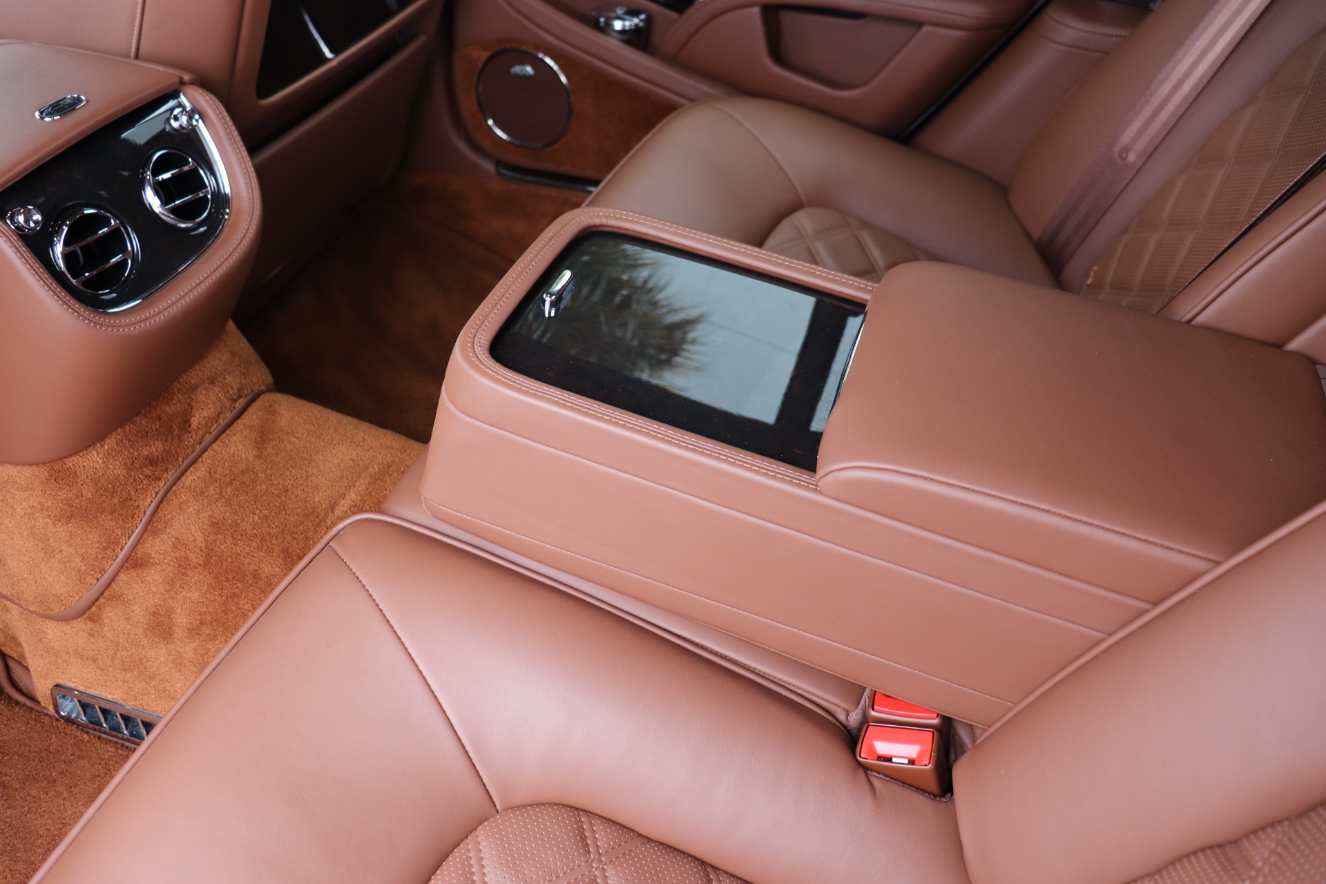 Used-2016-Bentley-Mulsanne