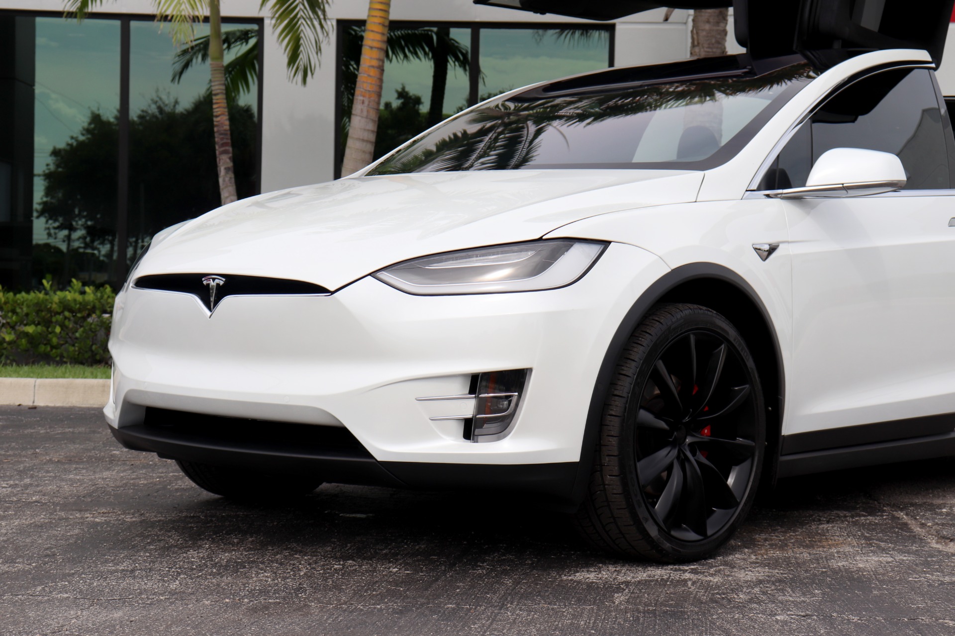 Used-2020-Tesla-Model-X-Long-Range-Performance