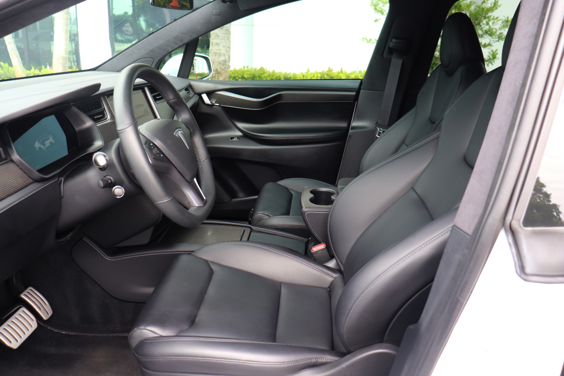 Used-2020-Tesla-Model-X-Long-Range-Performance