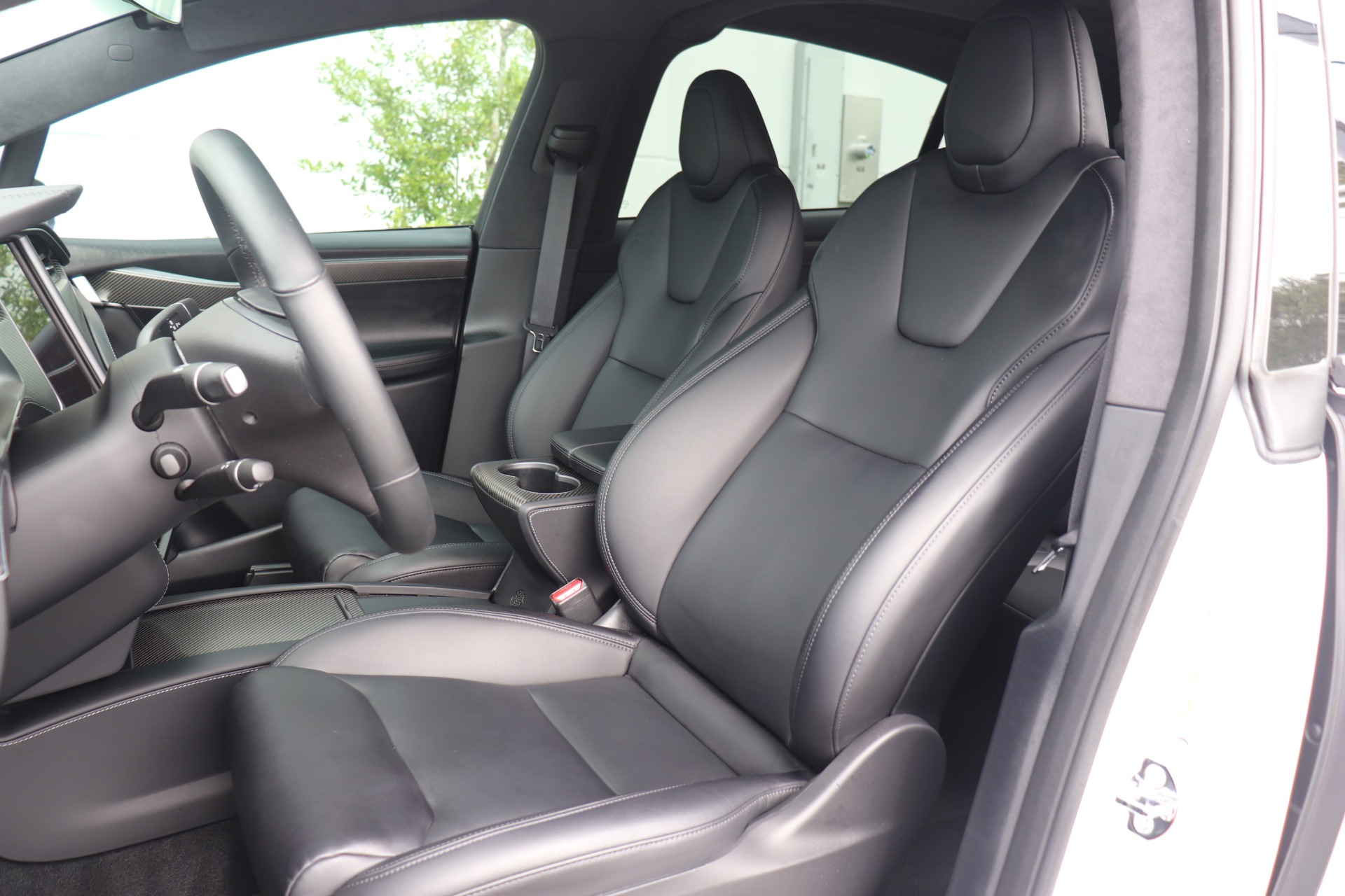 Used-2020-Tesla-Model-X-Long-Range-Performance
