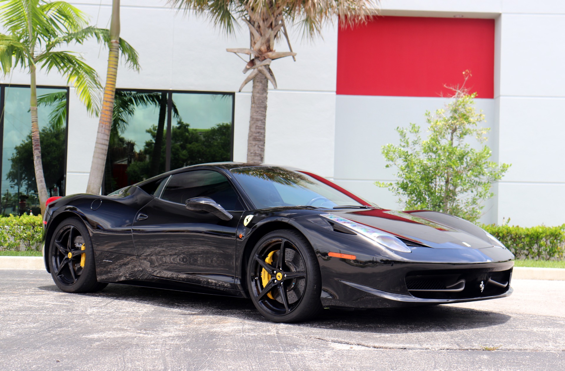 Used-2011-Ferrari-458-Italia