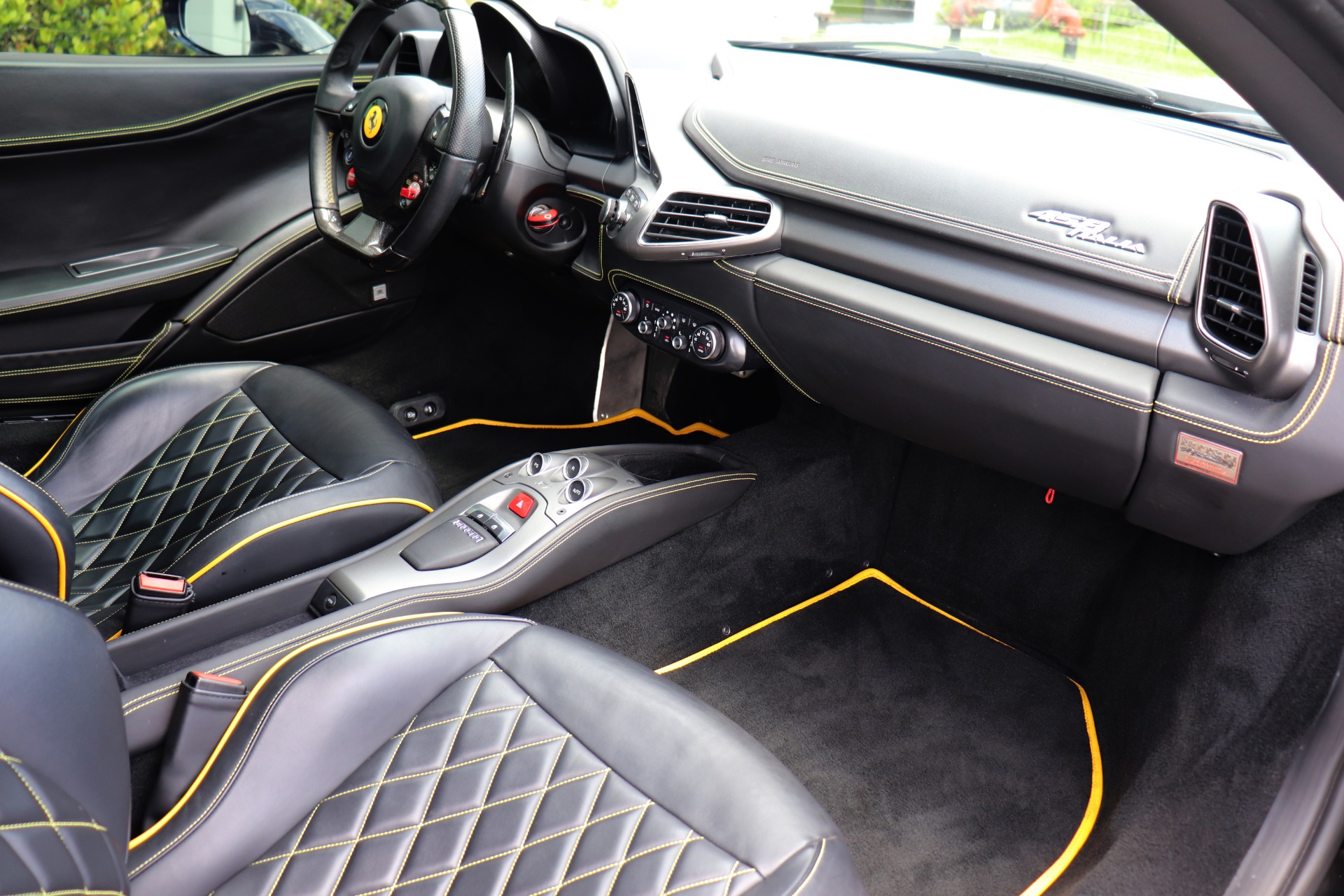 Used-2011-Ferrari-458-Italia