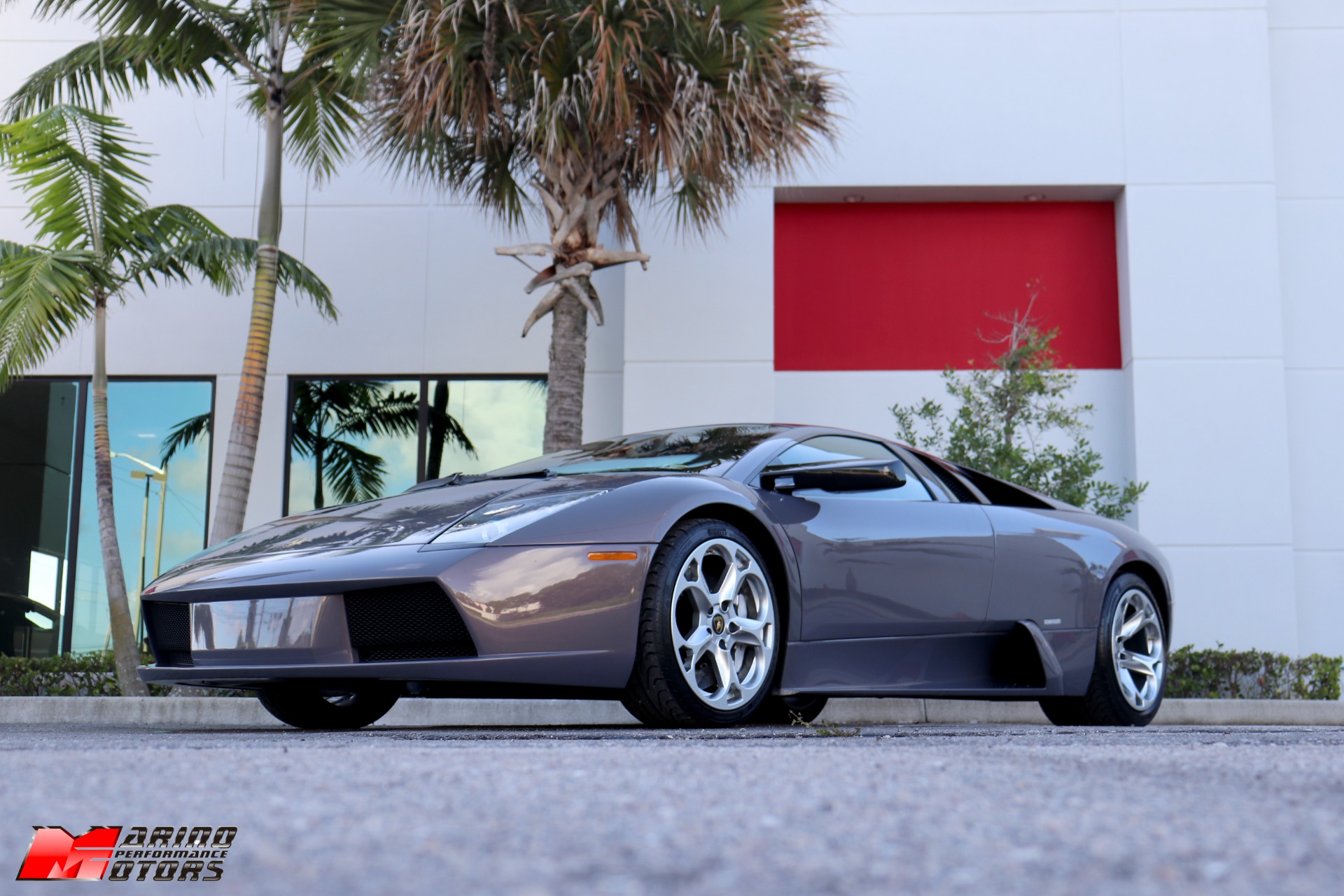 Used-2006-Lamborghini-Murcielago