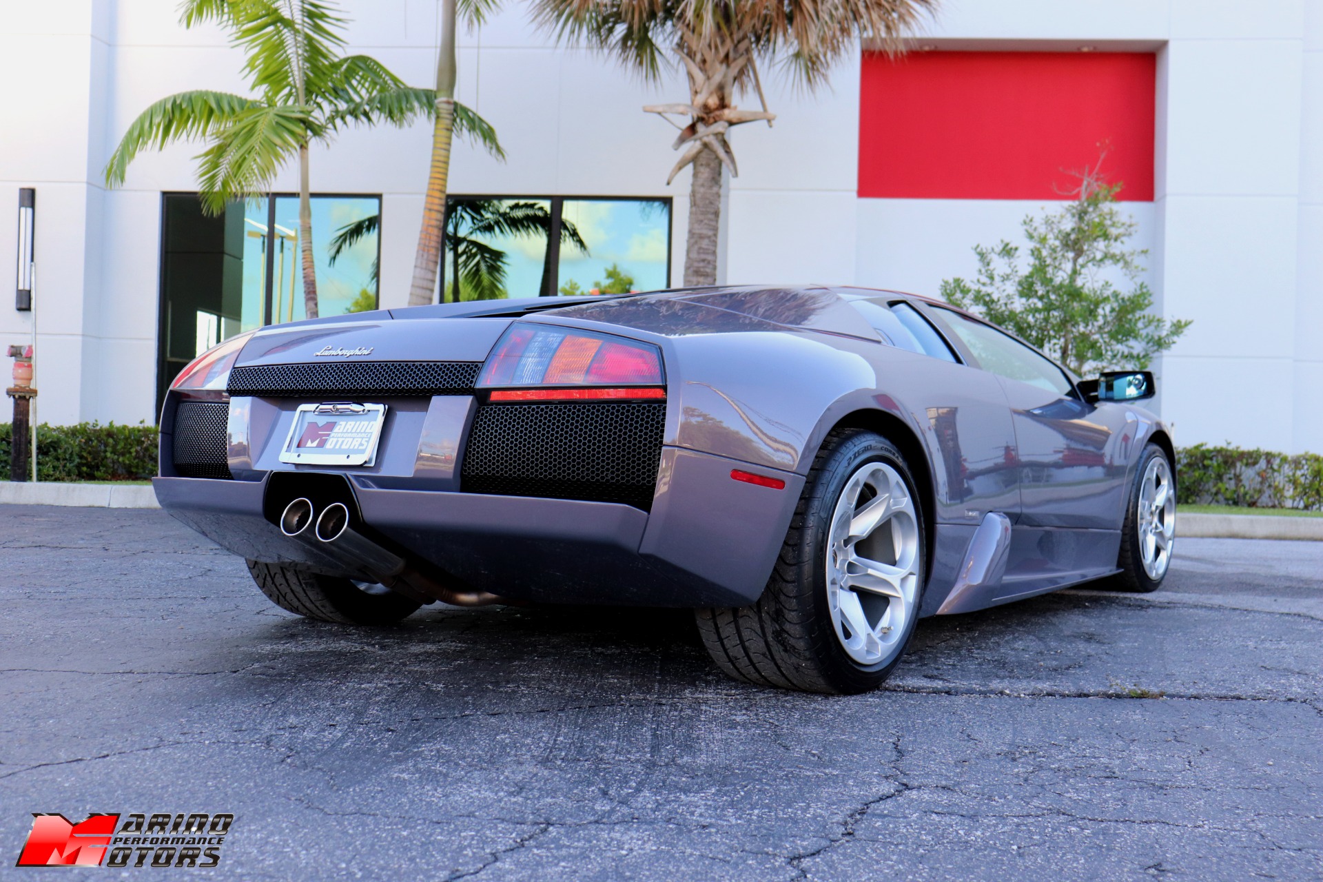 Used-2006-Lamborghini-Murcielago