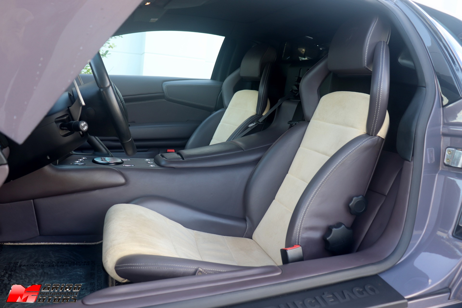 Used-2006-Lamborghini-Murcielago