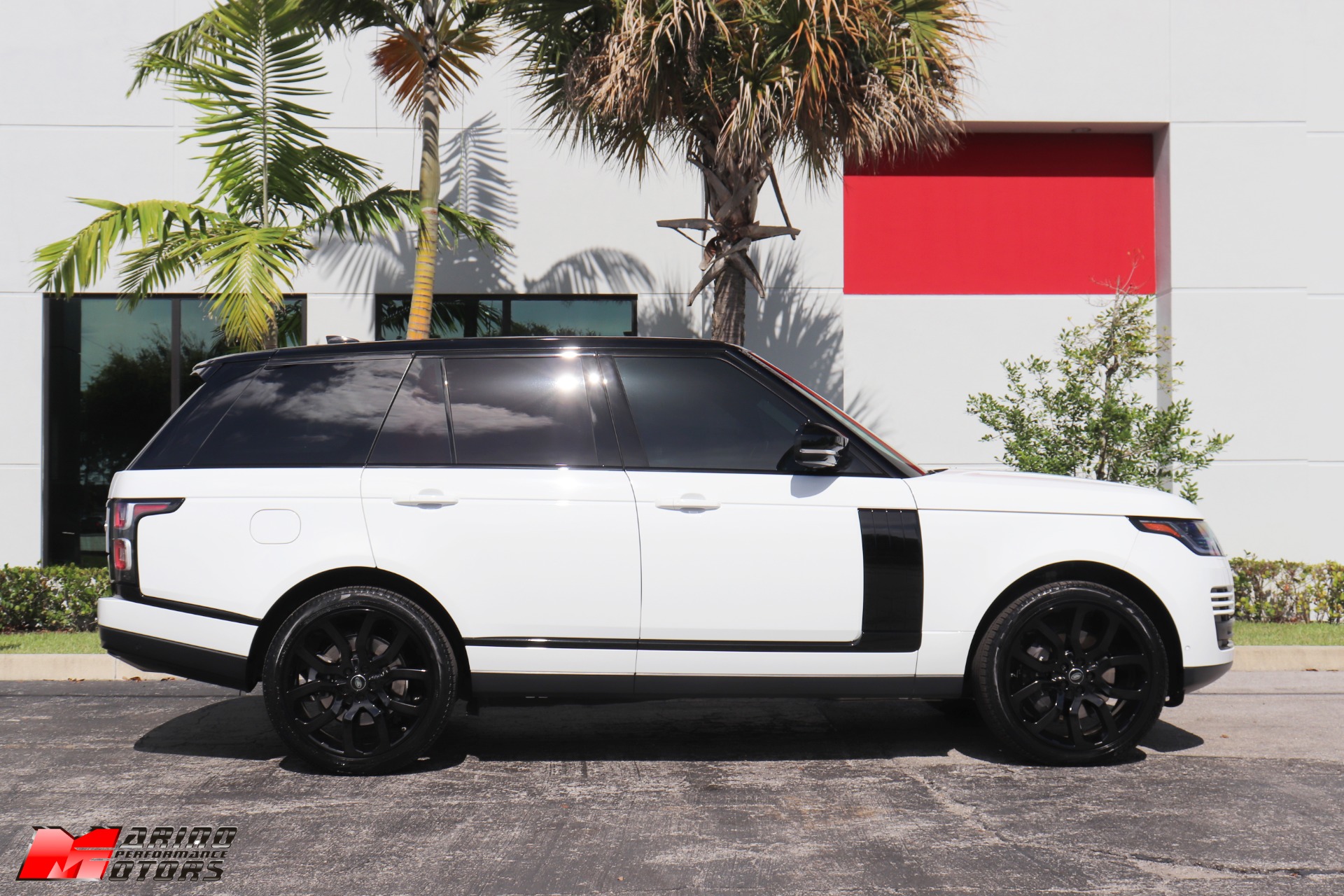 Used-2020-Land-Rover-Range-Rover-P525-HSE