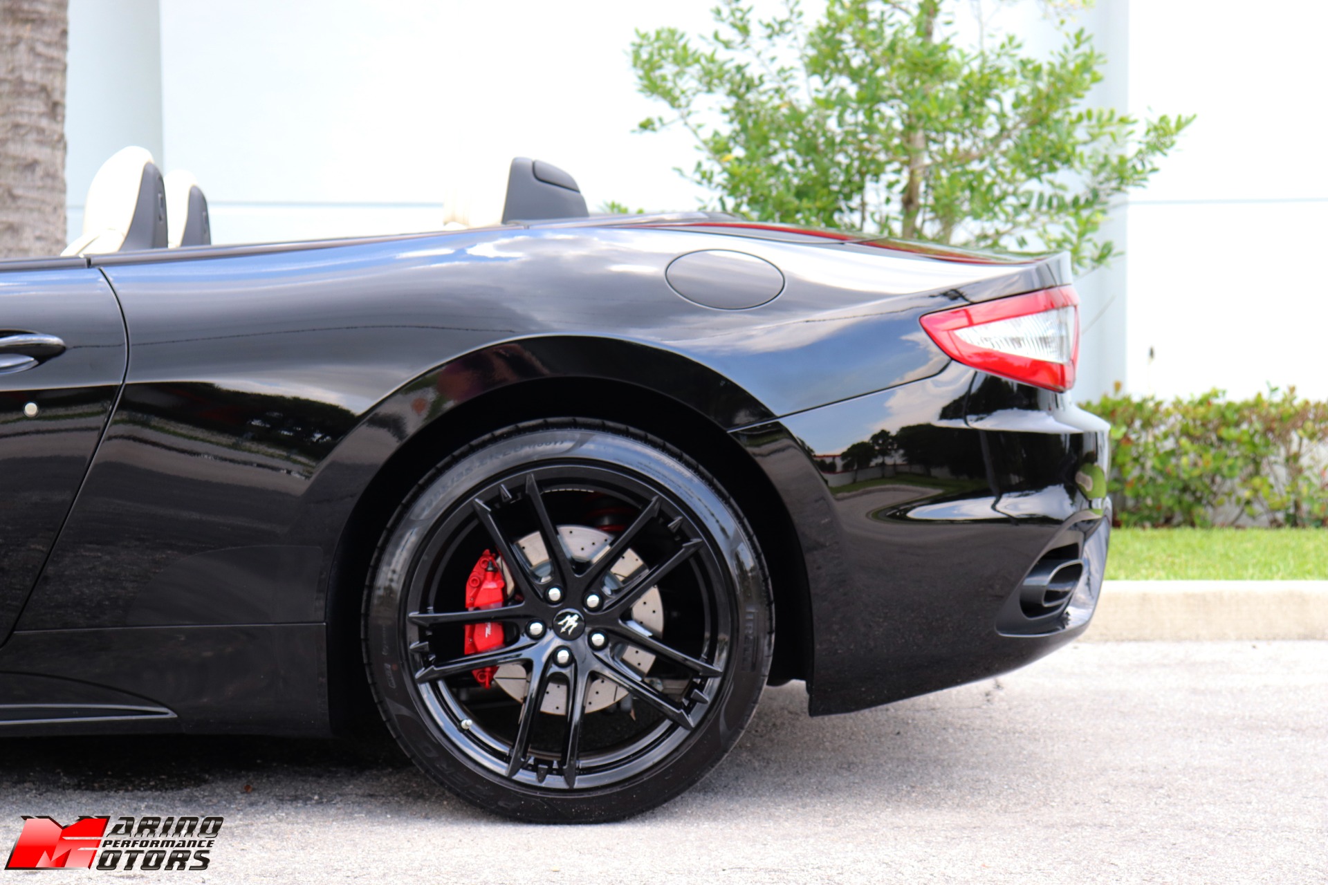 Used-2018-Maserati-GranTurismo-Sport-Convertible