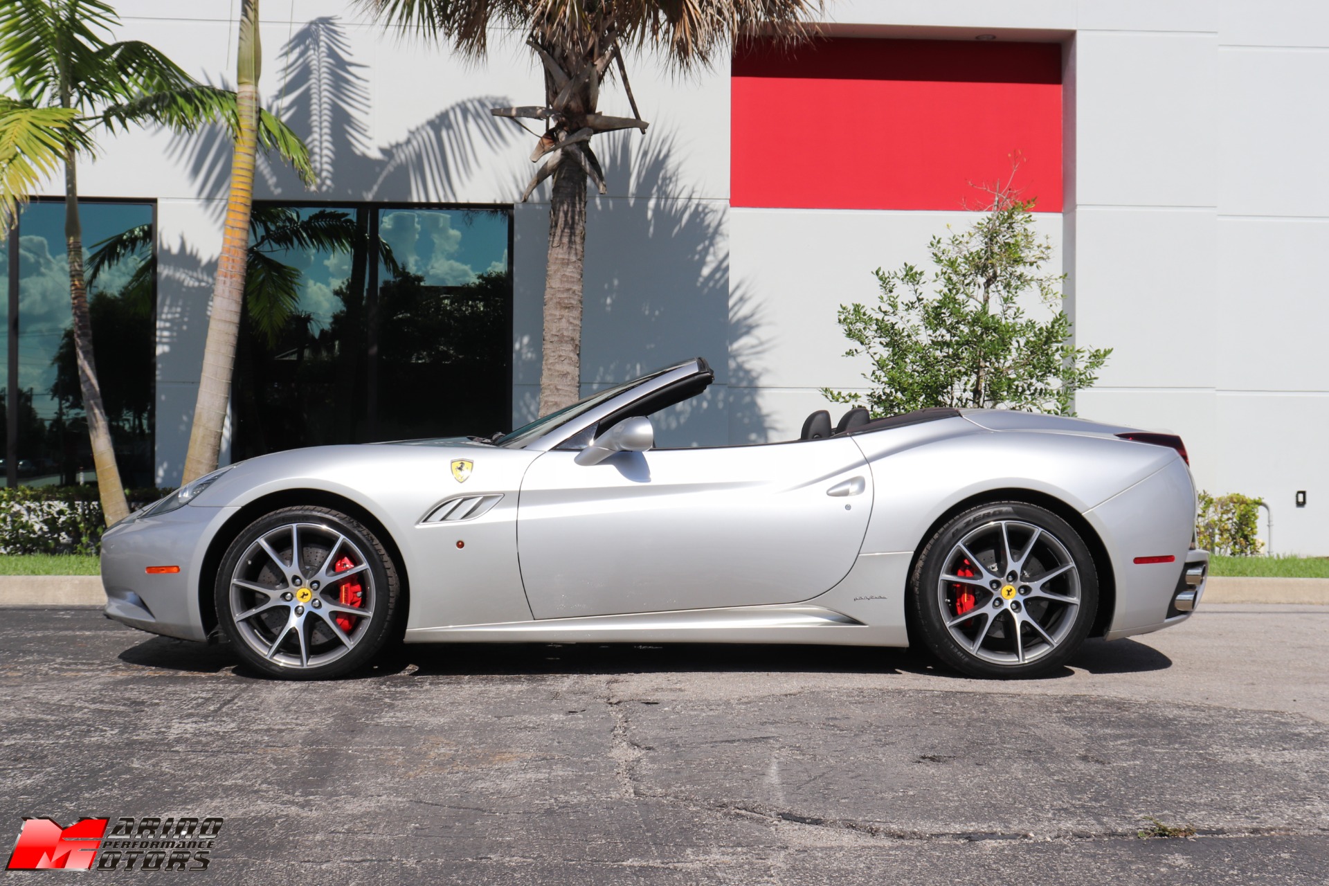 Used-2010-Ferrari-California