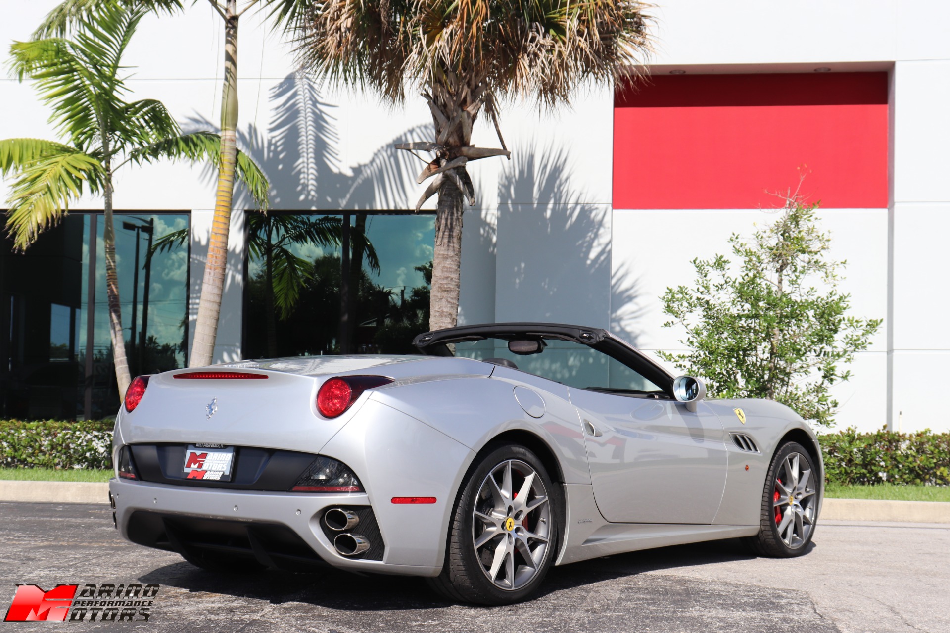 Used-2010-Ferrari-California