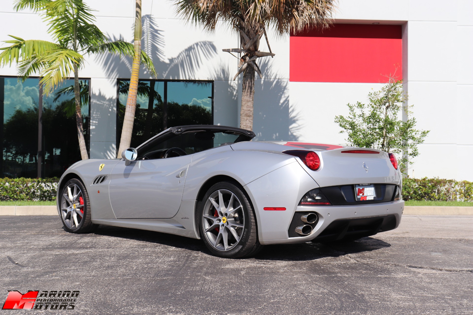 Used-2010-Ferrari-California