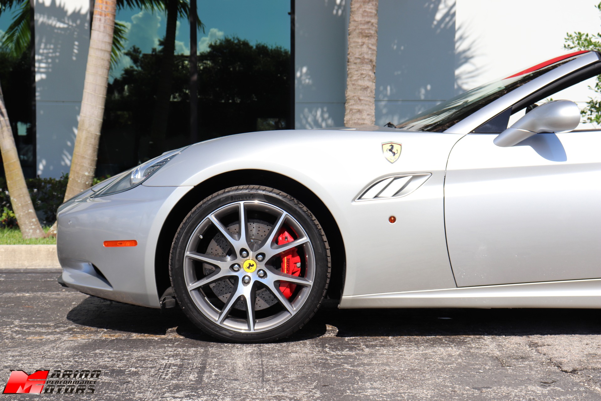 Used-2010-Ferrari-California