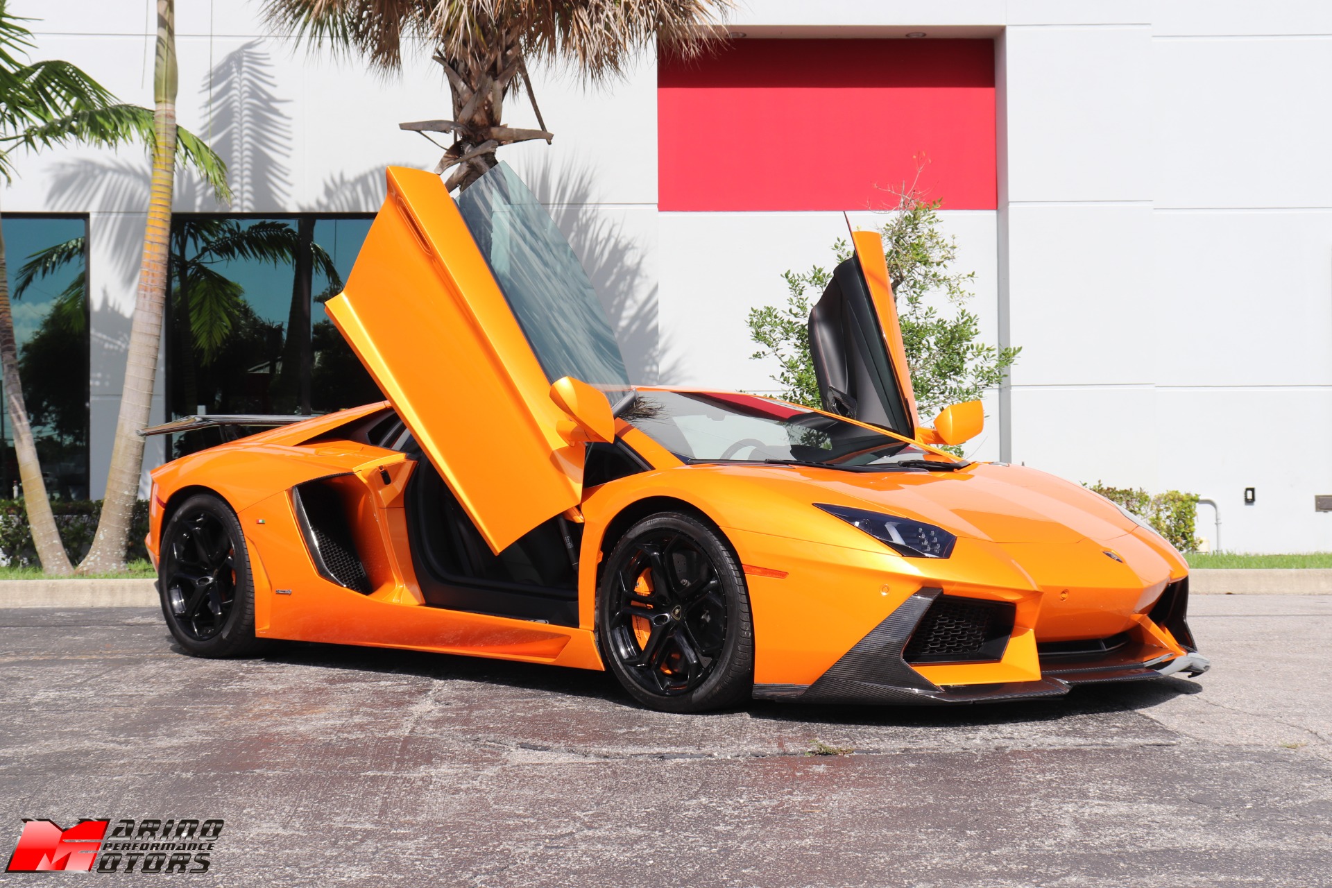 Used-2012-Lamborghini-Aventador-LP-700-4