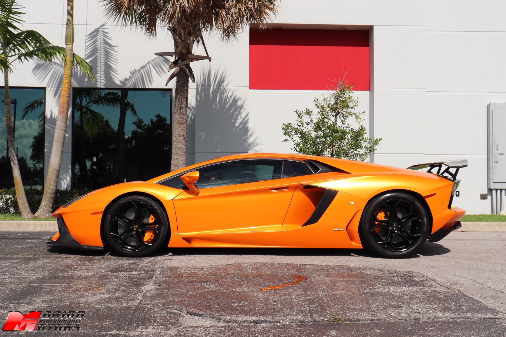 Used-2012-Lamborghini-Aventador-LP-700-4