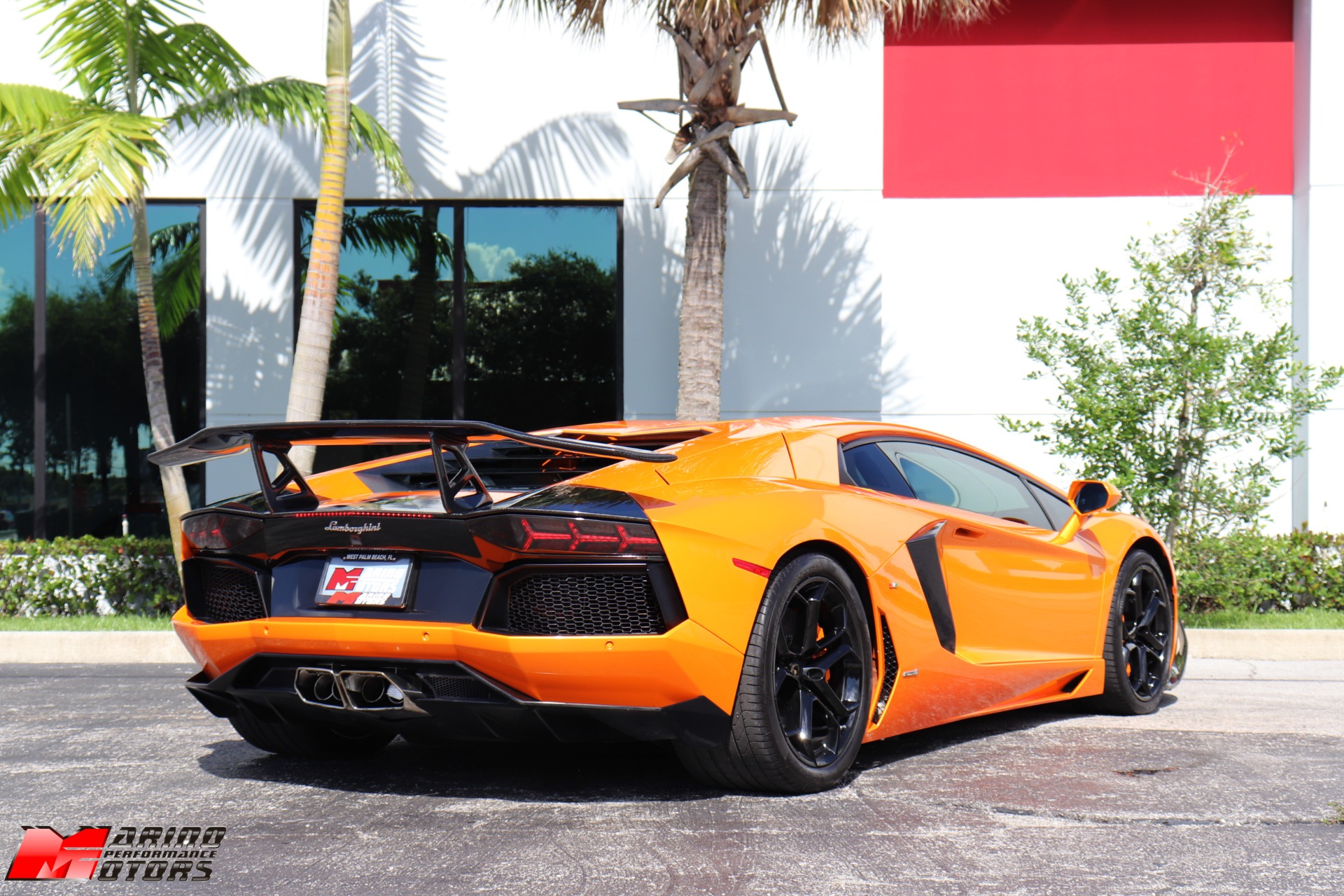 Used-2012-Lamborghini-Aventador-LP-700-4