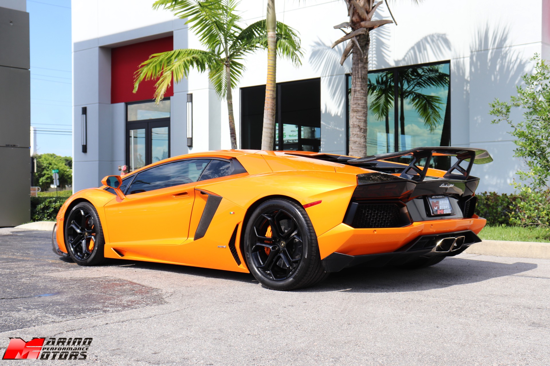 Used-2012-Lamborghini-Aventador-LP-700-4