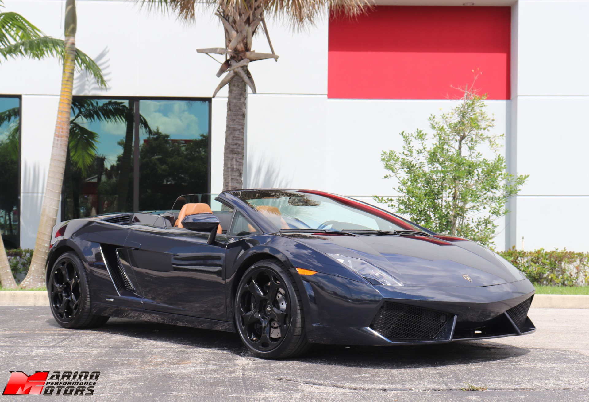Used-2013-Lamborghini-Gallardo-LP-560-4-Spyder