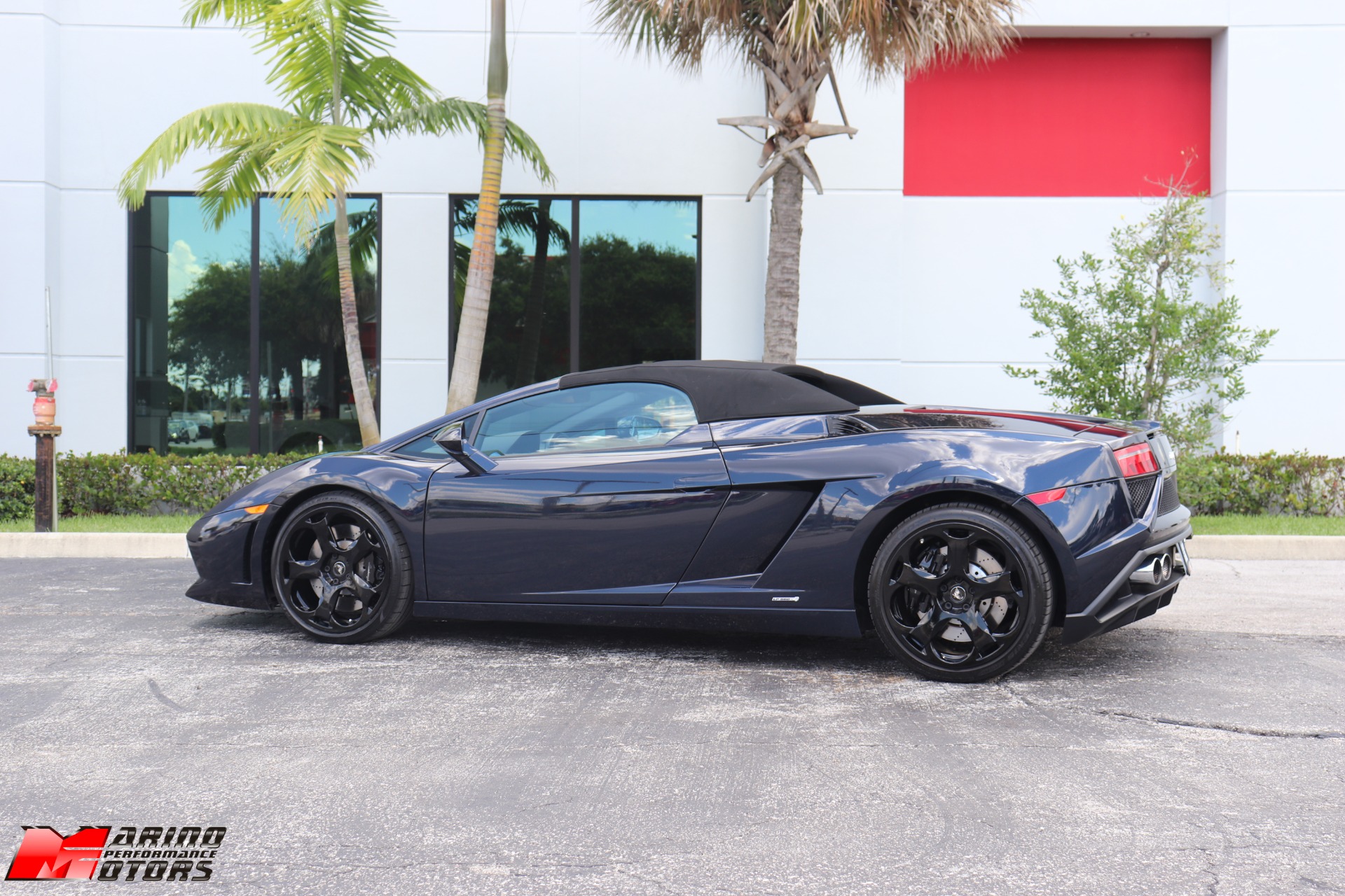 Used-2013-Lamborghini-Gallardo-LP-560-4-Spyder