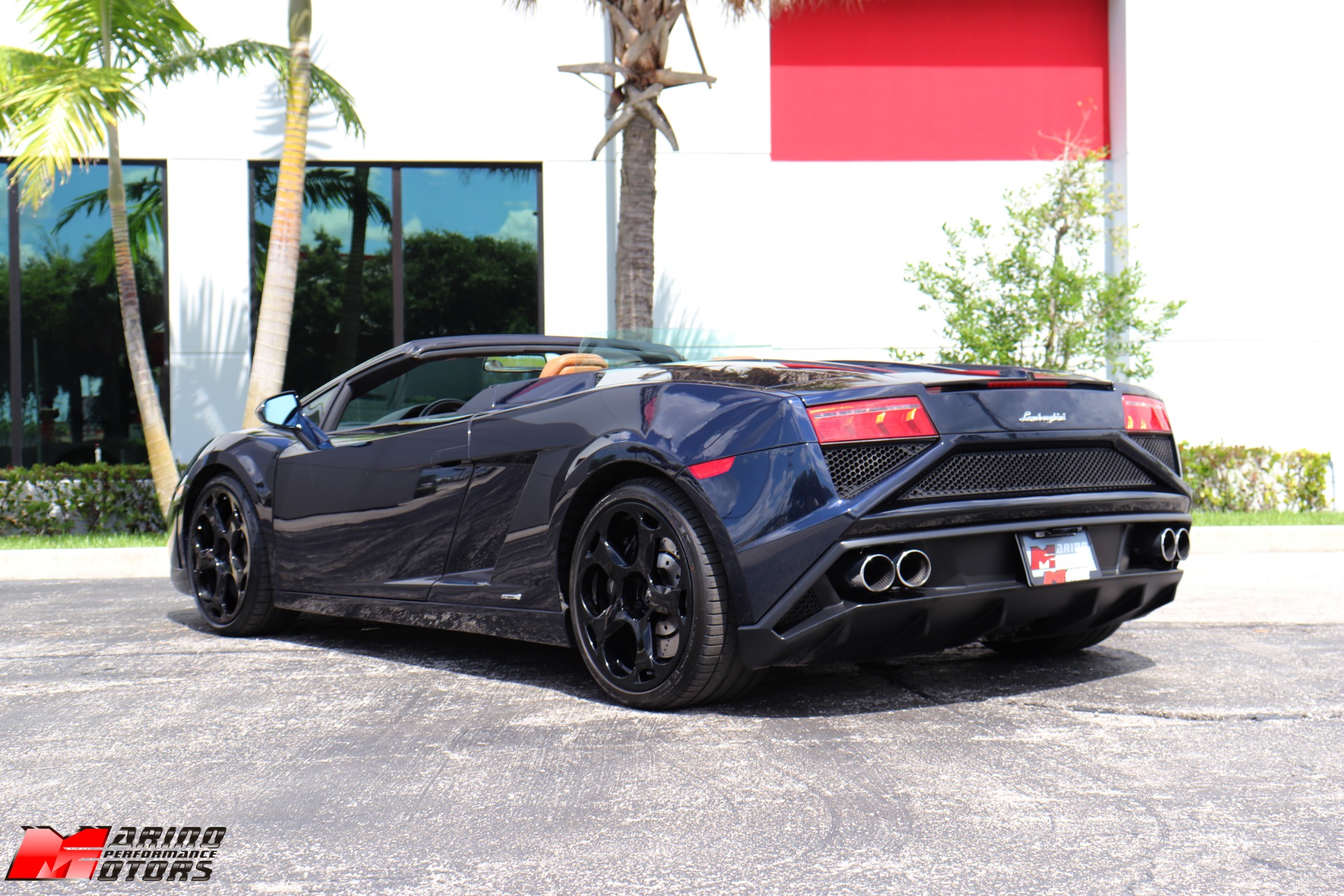 Used-2013-Lamborghini-Gallardo-LP-560-4-Spyder