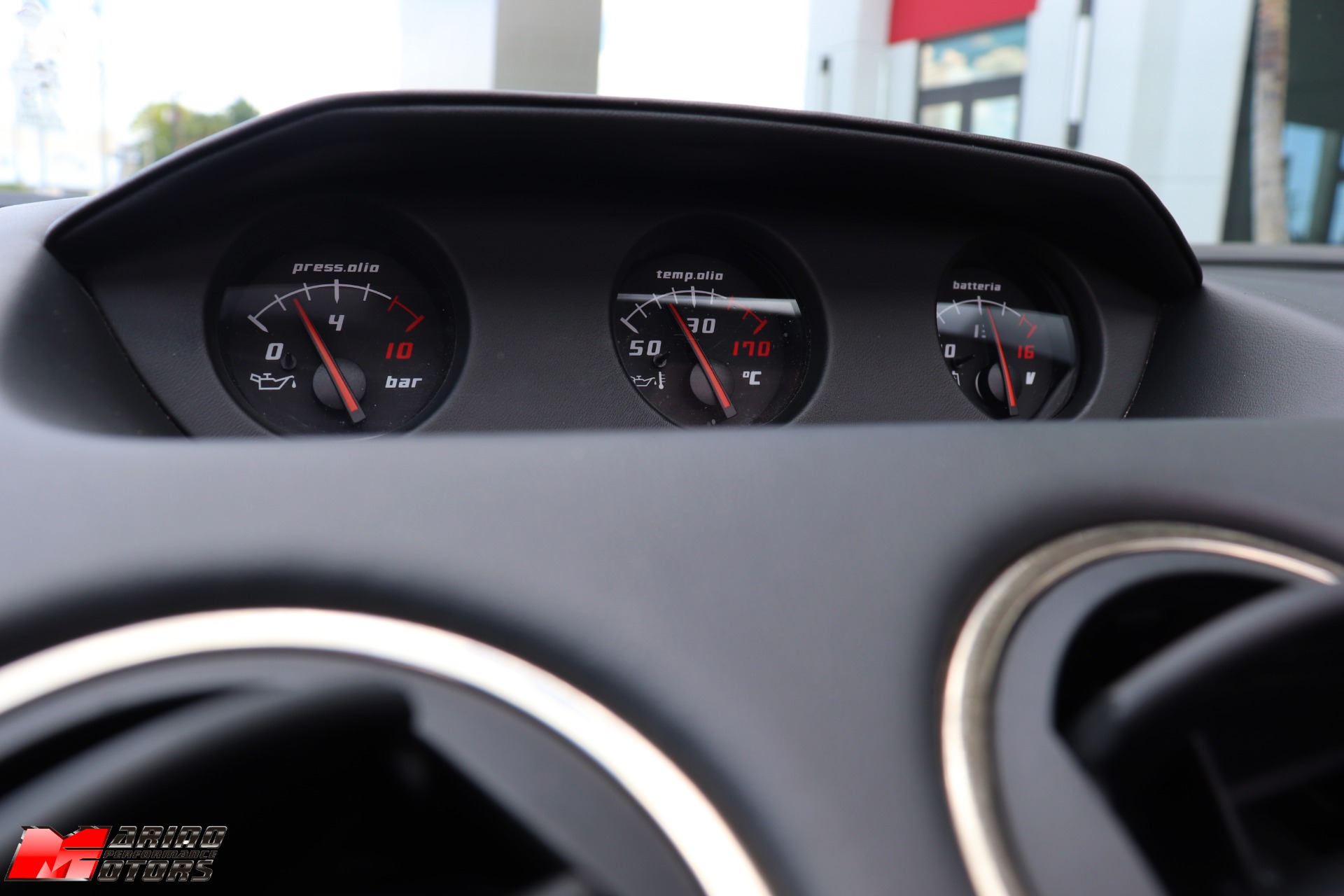 Used-2013-Lamborghini-Gallardo-LP-560-4-Spyder