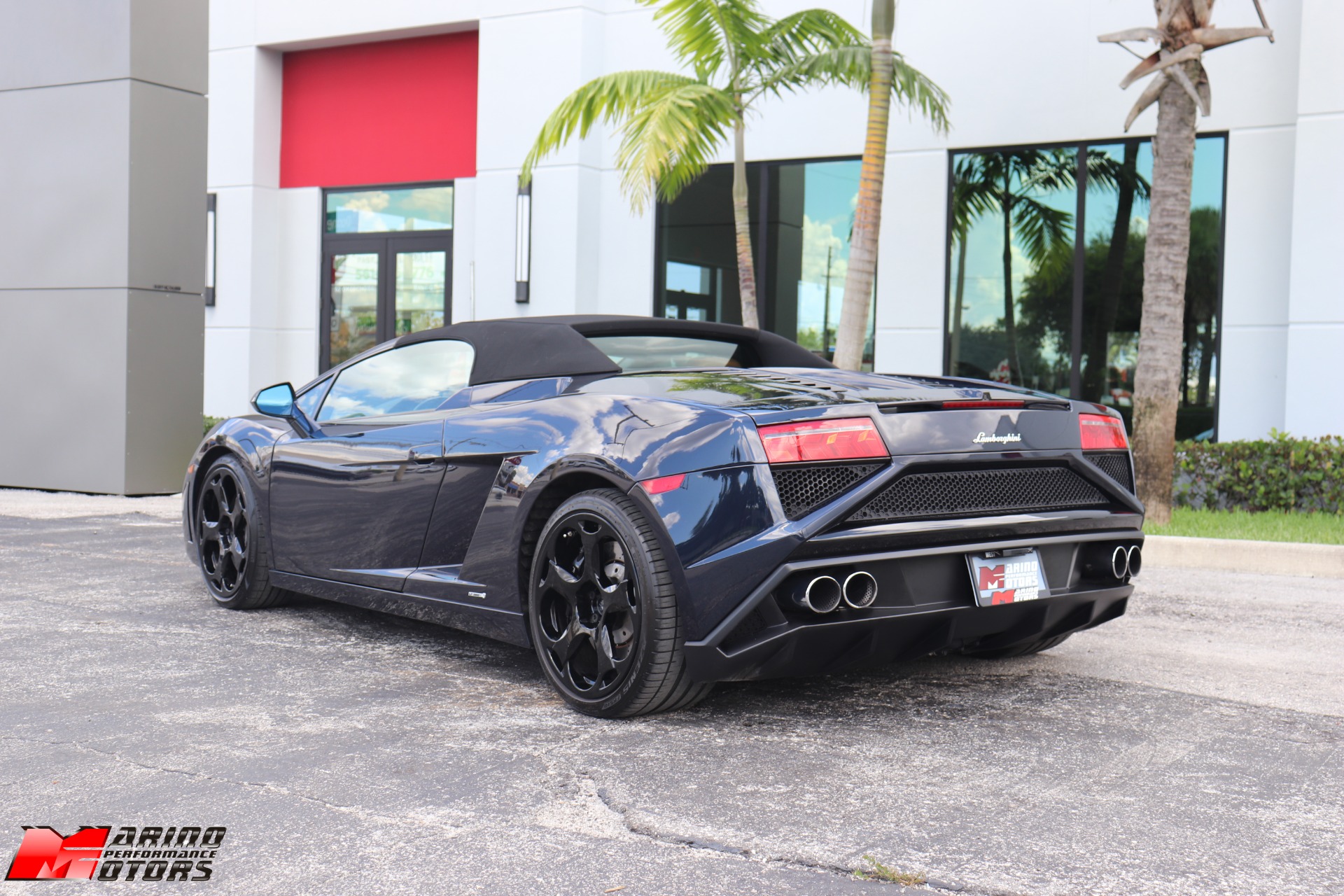 Used-2013-Lamborghini-Gallardo-LP-560-4-Spyder