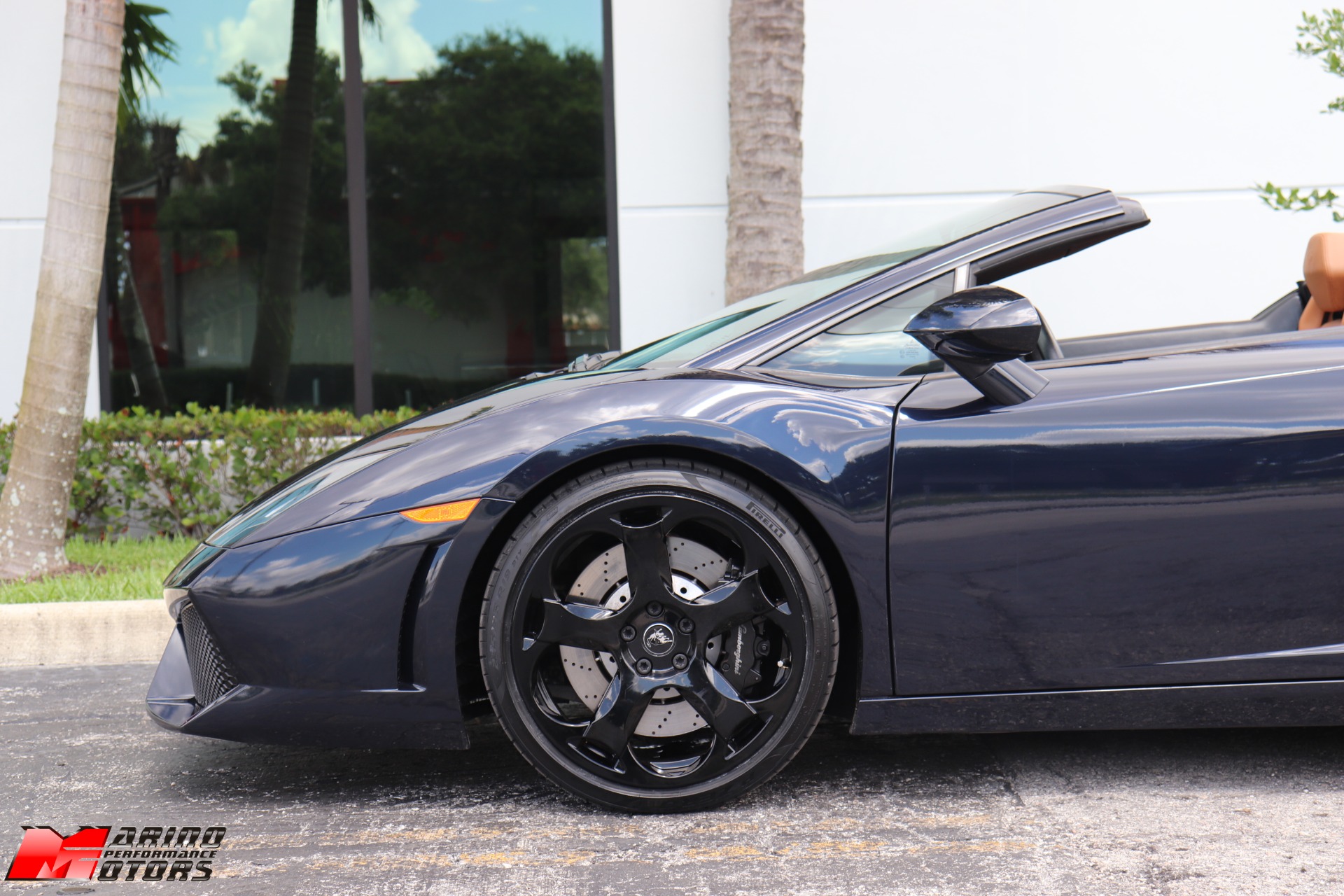 Used-2013-Lamborghini-Gallardo-LP-560-4-Spyder