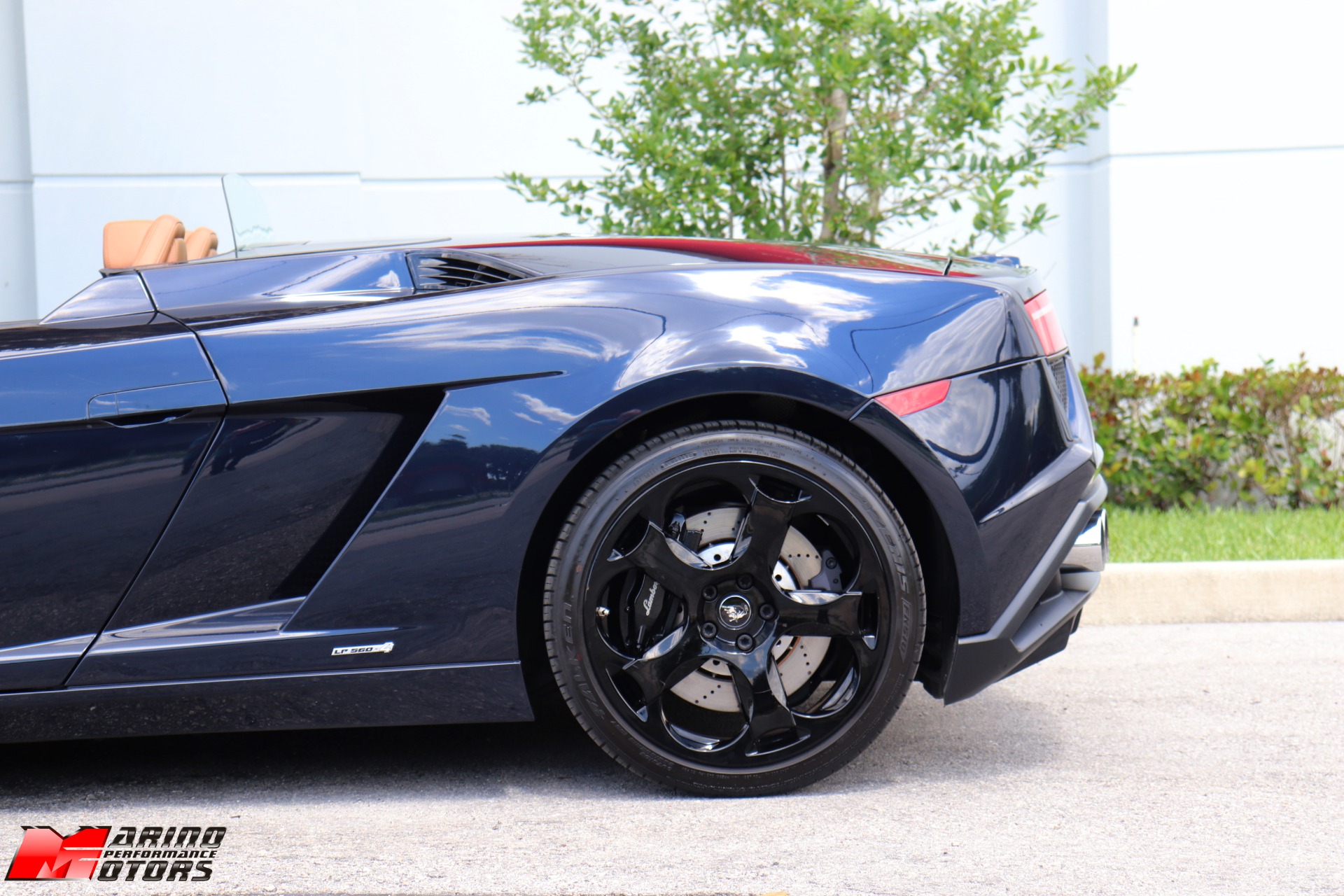 Used-2013-Lamborghini-Gallardo-LP-560-4-Spyder